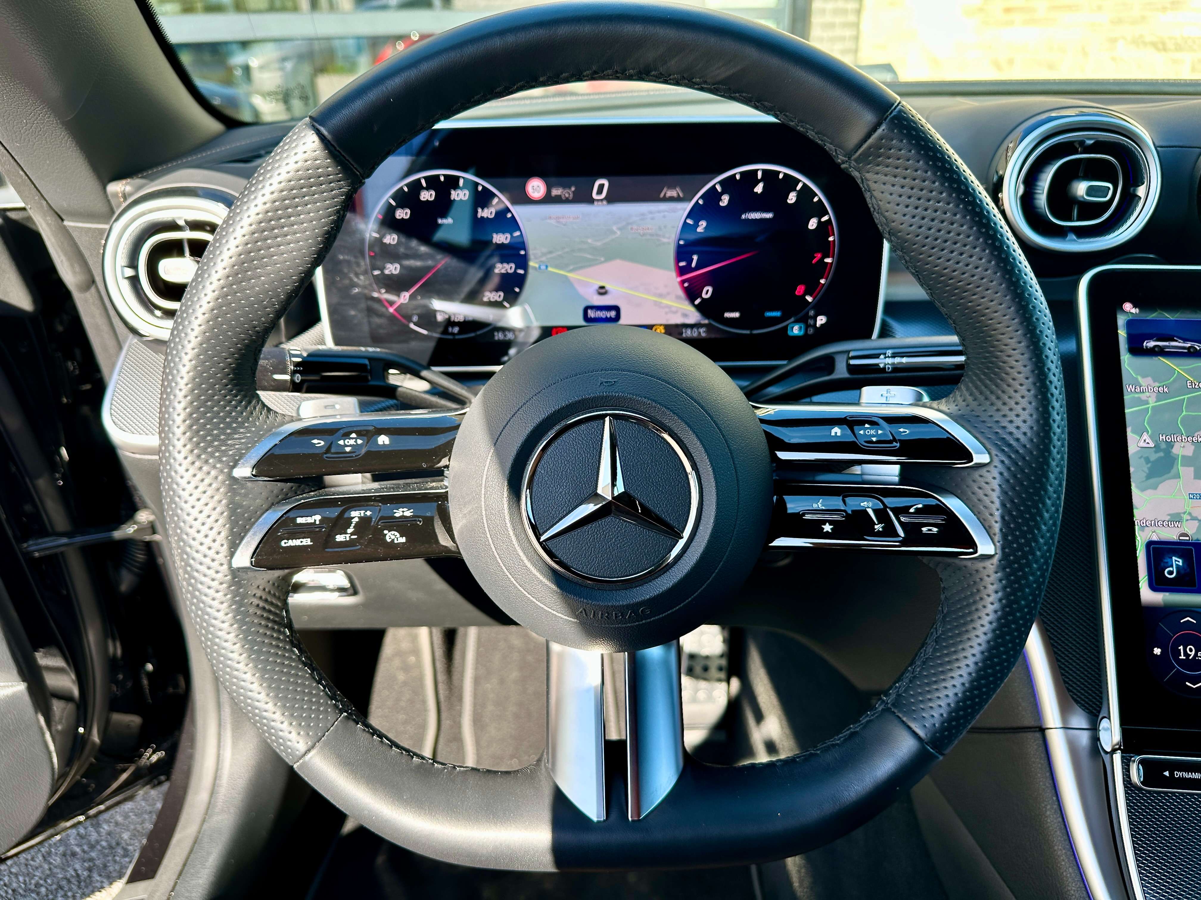 Mercedes-Benz CLE 200 Cabrio AMG Line 48V MHybrid FULL OPTION !! NIEUW MOD !!