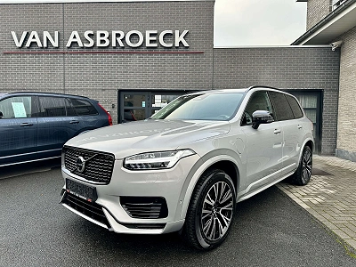 Volvo XC90 T8 AWD Plug-in Hybrid Plus Dark FULL OPTION !