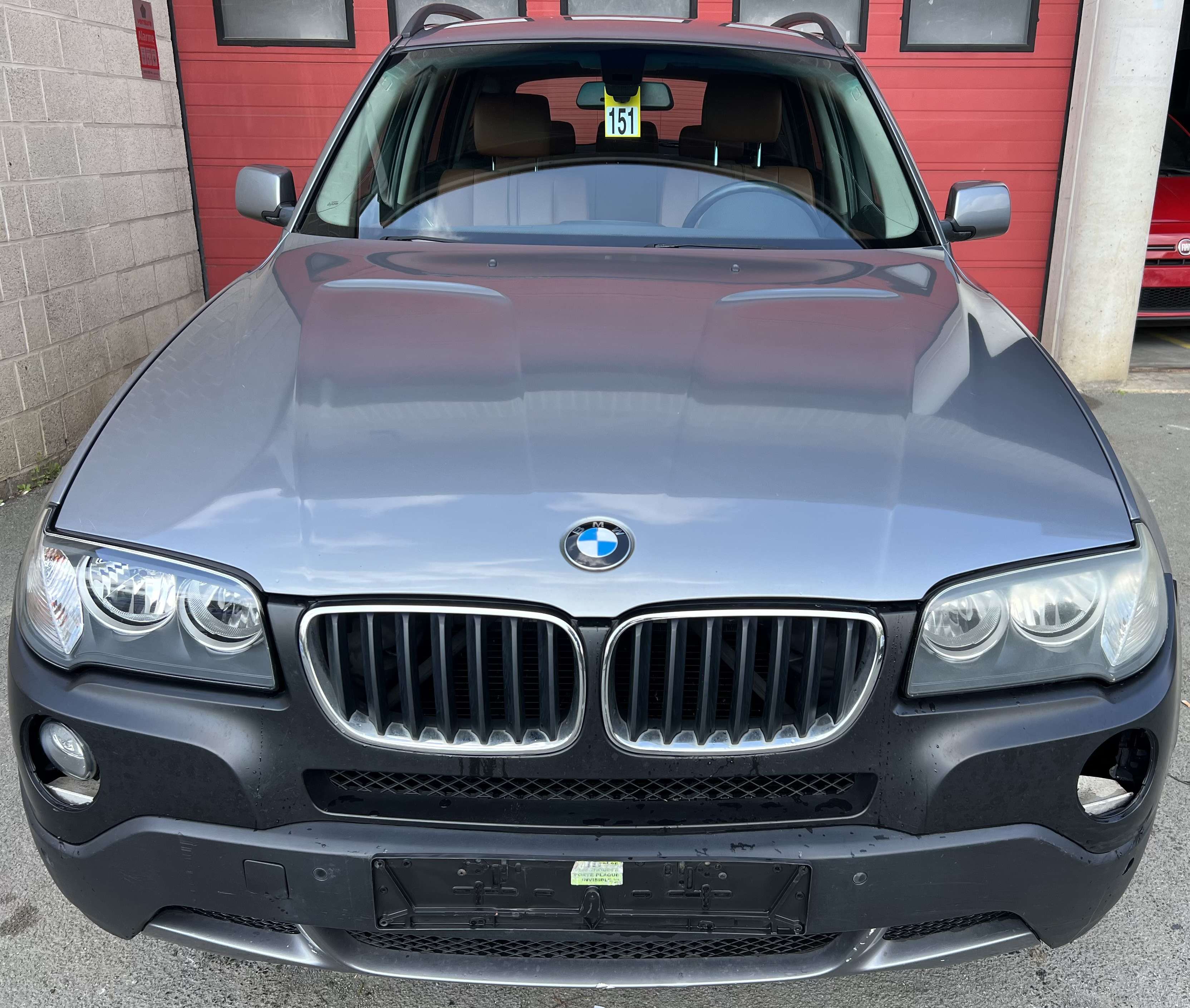BMW X3 2.0 d + CLIM + CUIR + DÉGATS CAROSSERIE