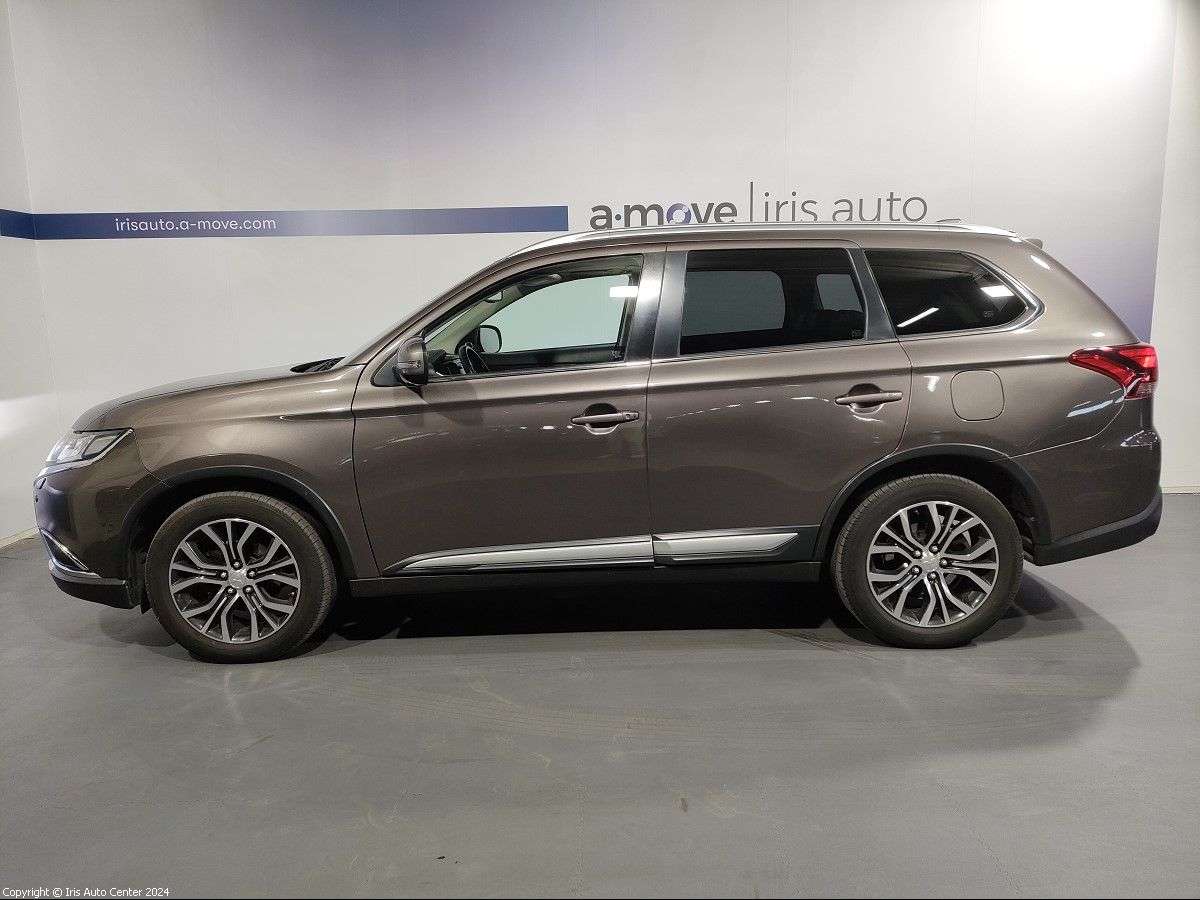 Mitsubishi Outlander 2.3D AWD EURO 6 | 7 PLACES |EXPORT - MARCHAND