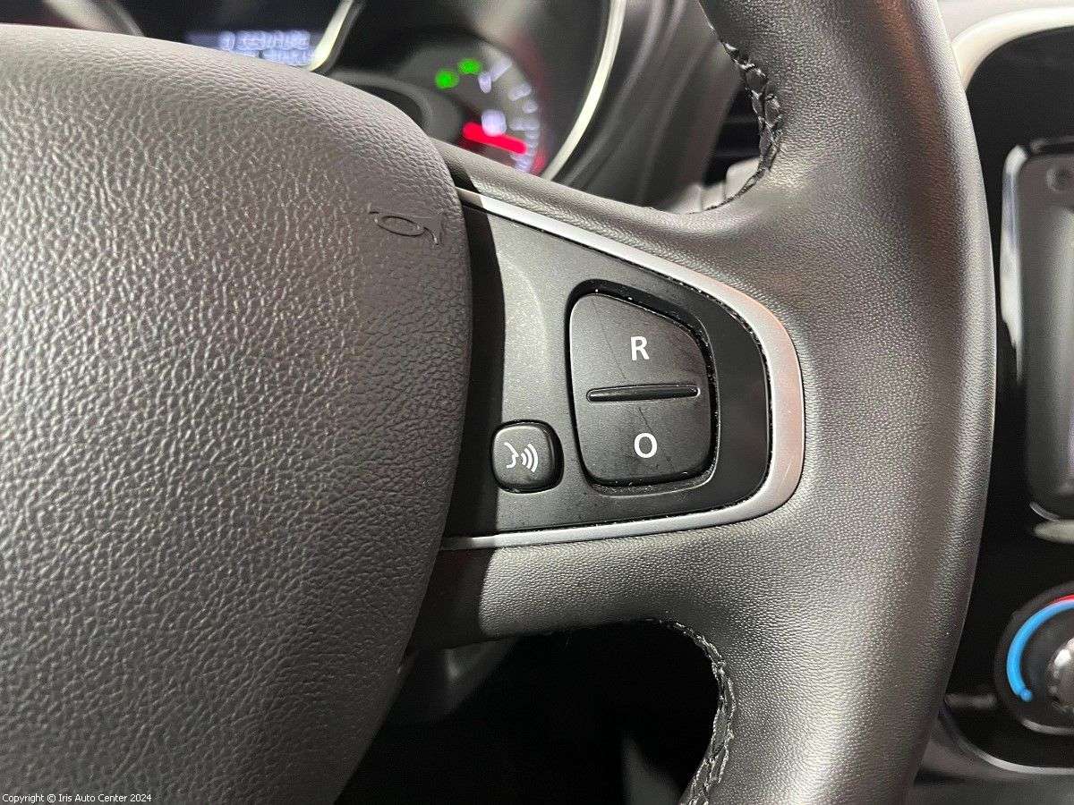 Renault Captur 0.9 TCE LIMITED | CARPLAY | NAVI | CRUISE