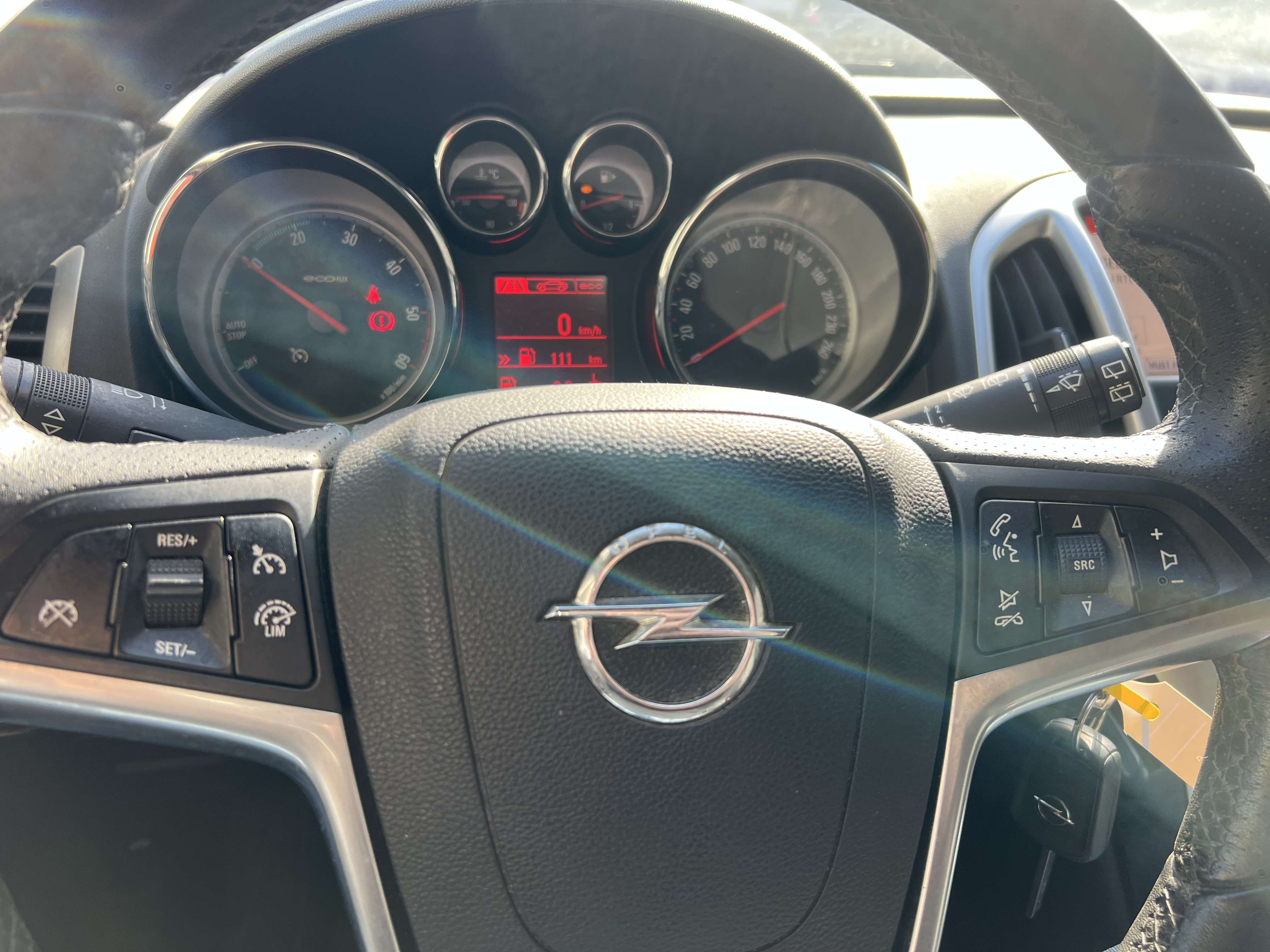 Opel Astra GTC 1.7 CDTi Enjoy Start + NAVI + CLIM