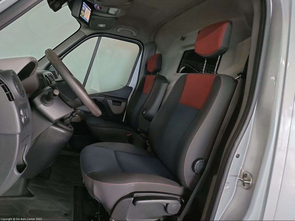 Renault Master 2.3 L2H2 | NAVI| CAM RECUL | 9909 NETTO
