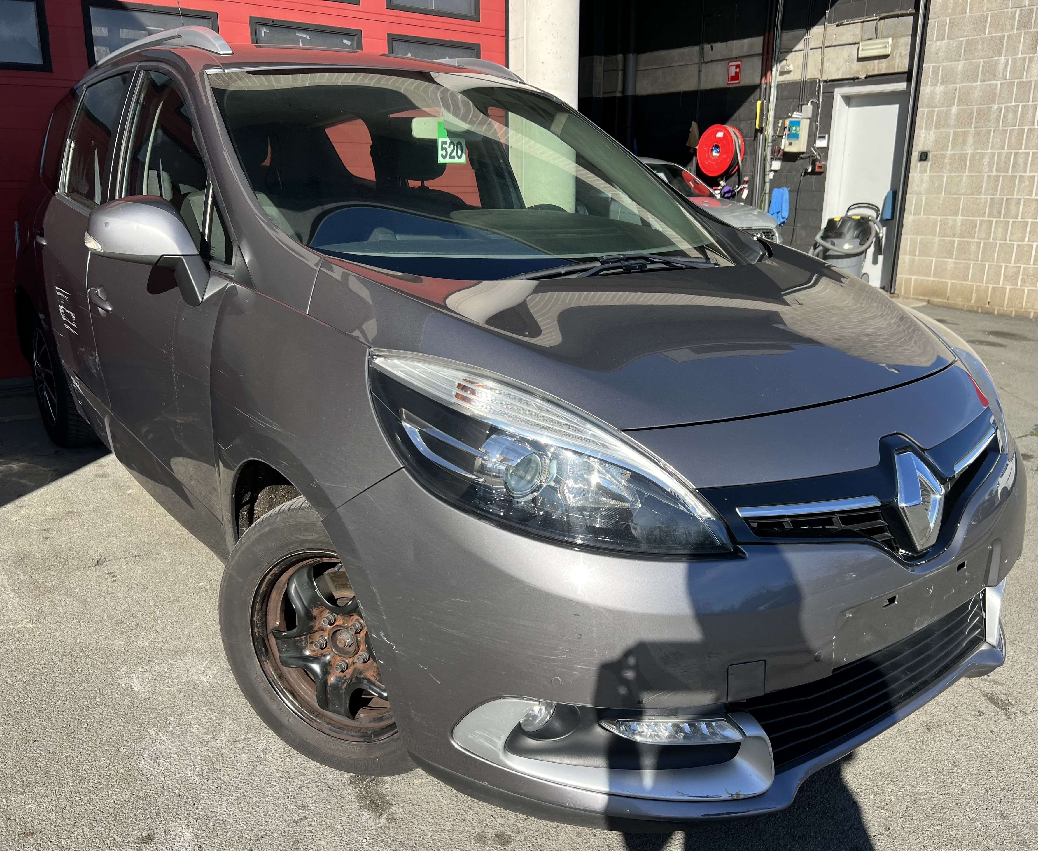 Renault Grand Scenic 1.5 dCi Energy R-Movie 5pl. + CLIM + NAVI