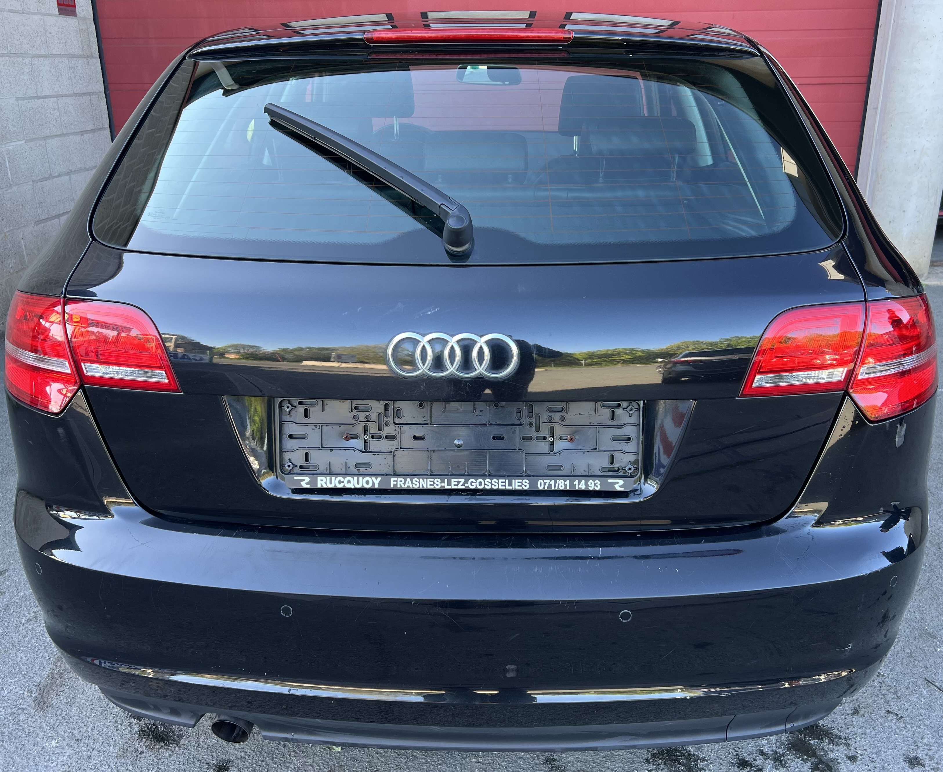 Audi A3 Sportback 1.6 TDi e Attraction DPF + CLIM + CUIR