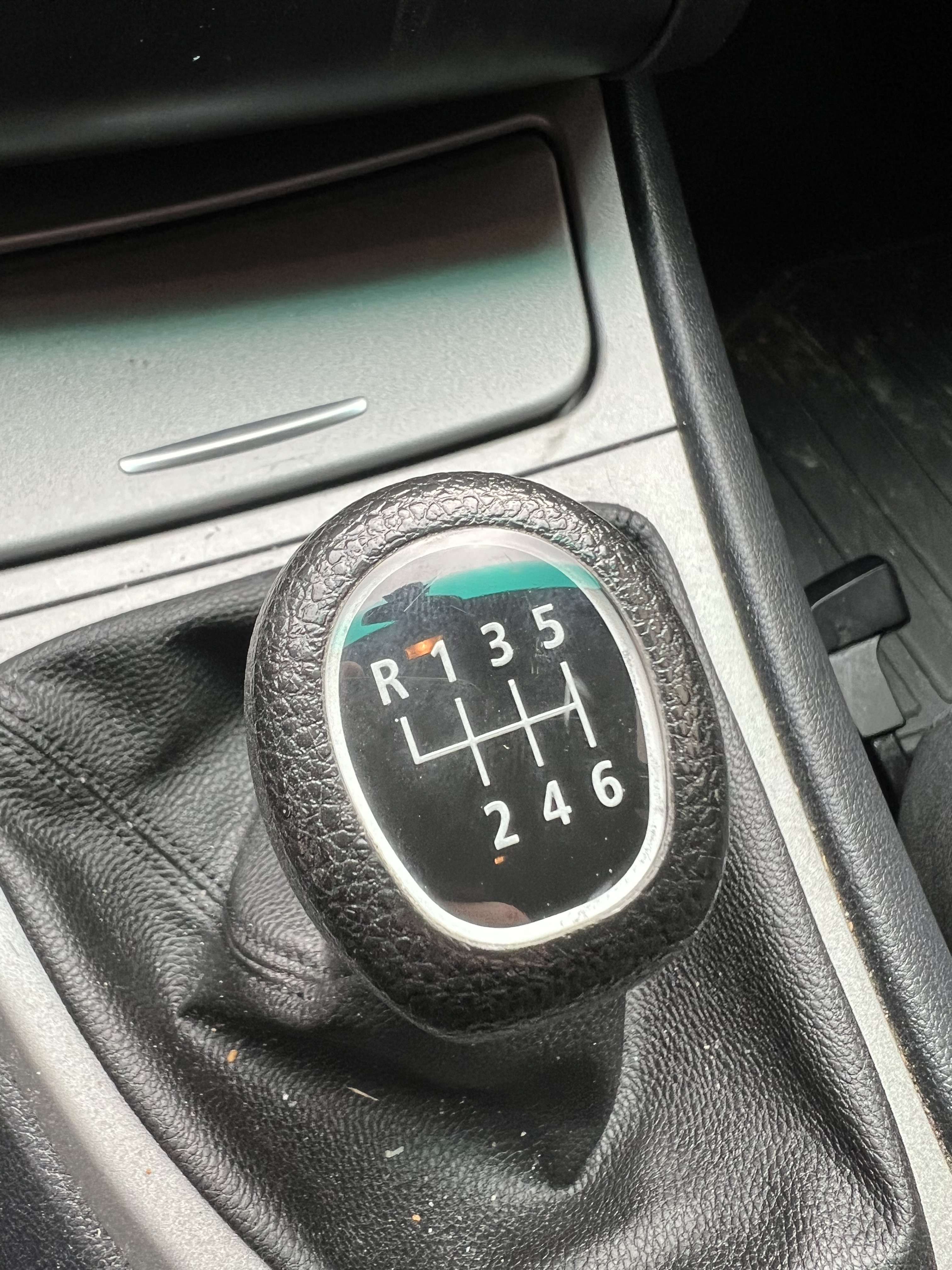 BMW 118 d + CLIM + JANTES ALU