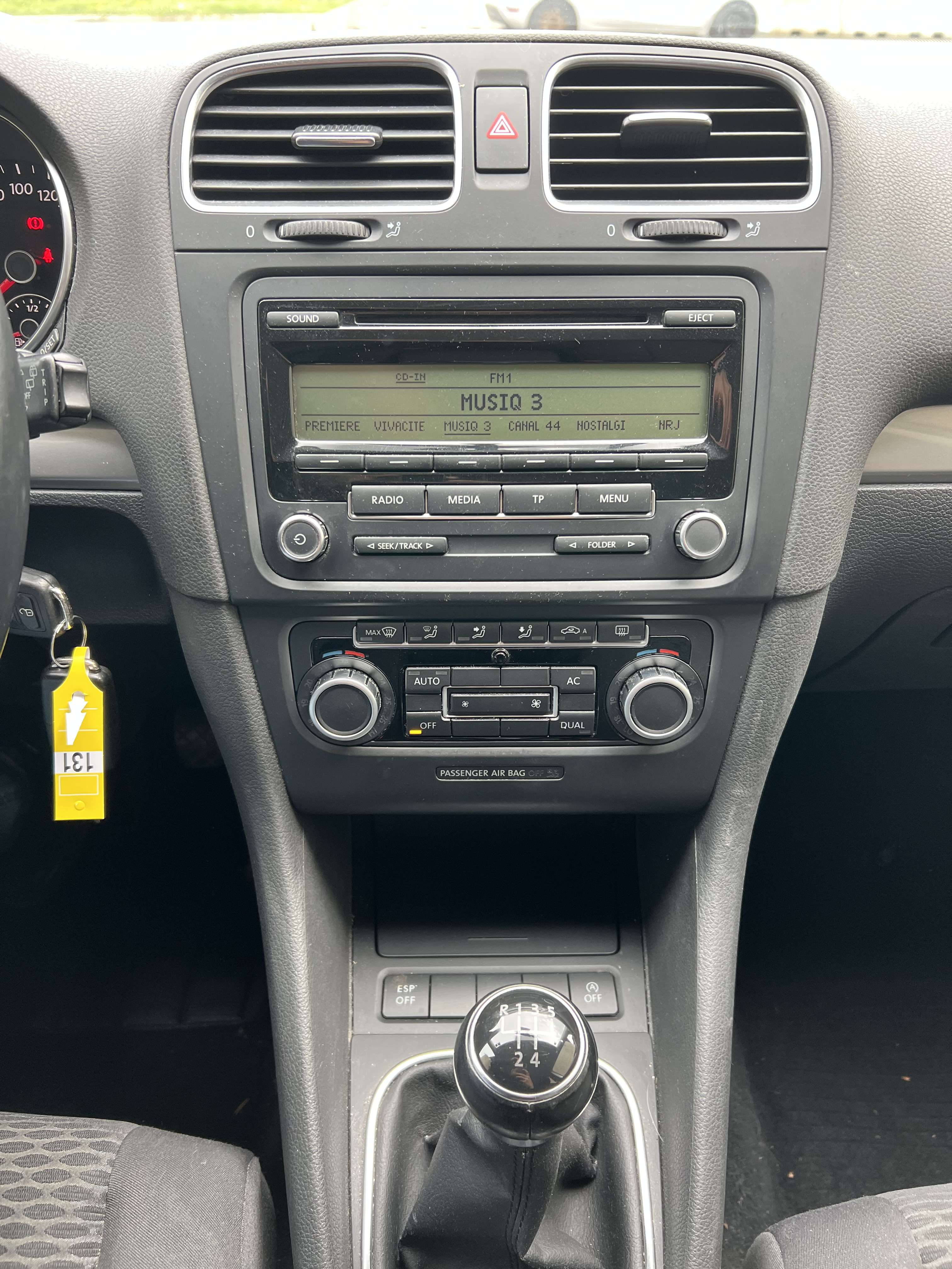Volkswagen Golf 1.6 CR TDi Trendline DPF + CLIM