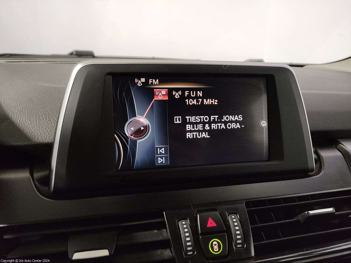 BMW 218 I ACTIVE TOURER | CUIR | NAVI | RADIO | AC