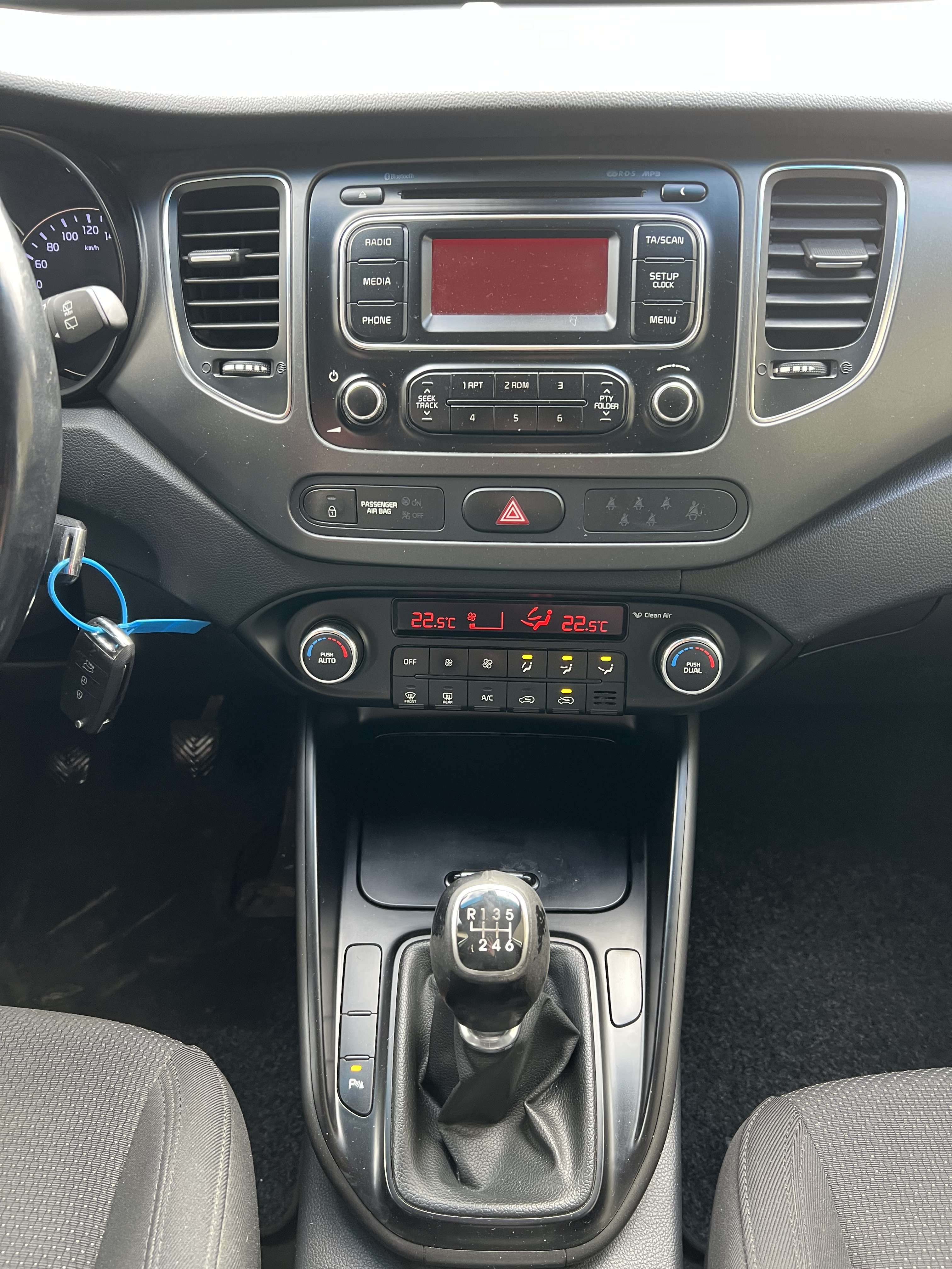 Kia Carens 1.7 CRDI Business Line ISG + 7 PL + CLIM