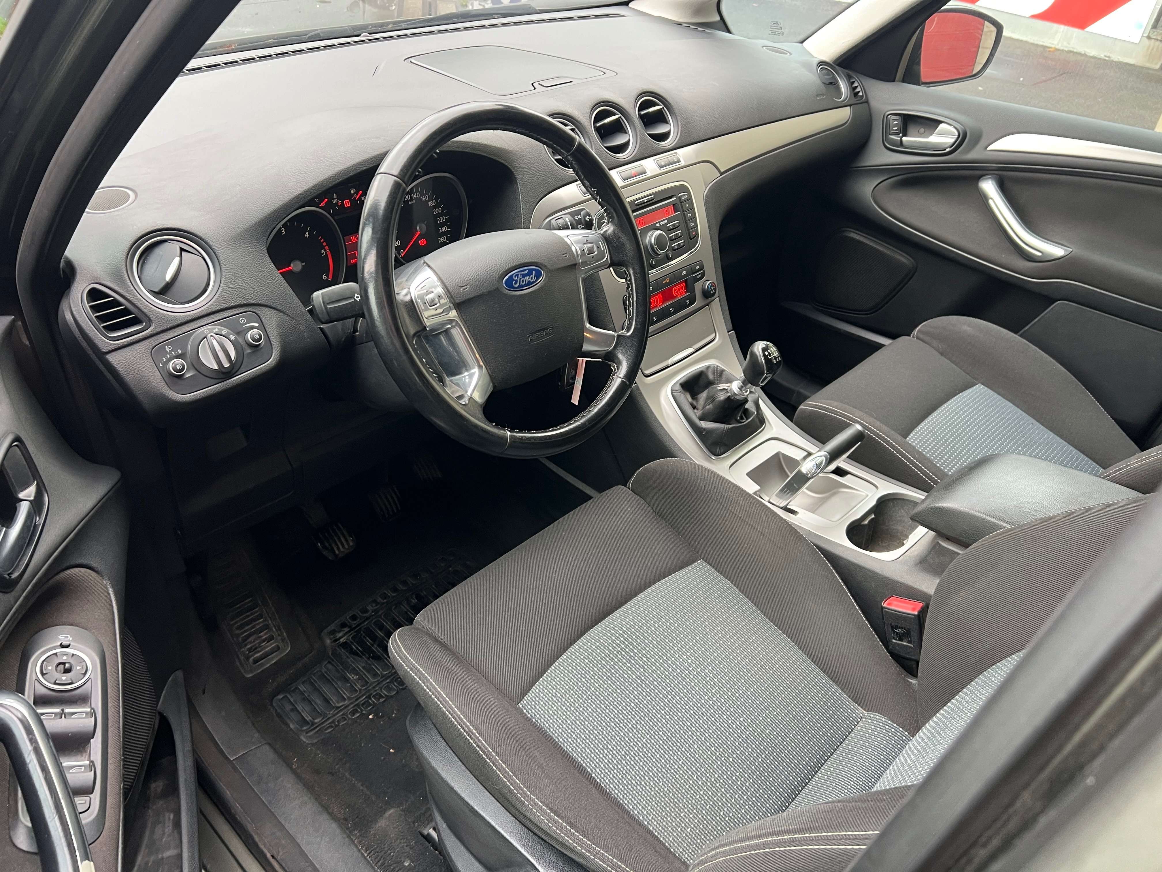 Ford S-Max 2.0 TDCi Trend DPF + 7 PLACES + CLIM