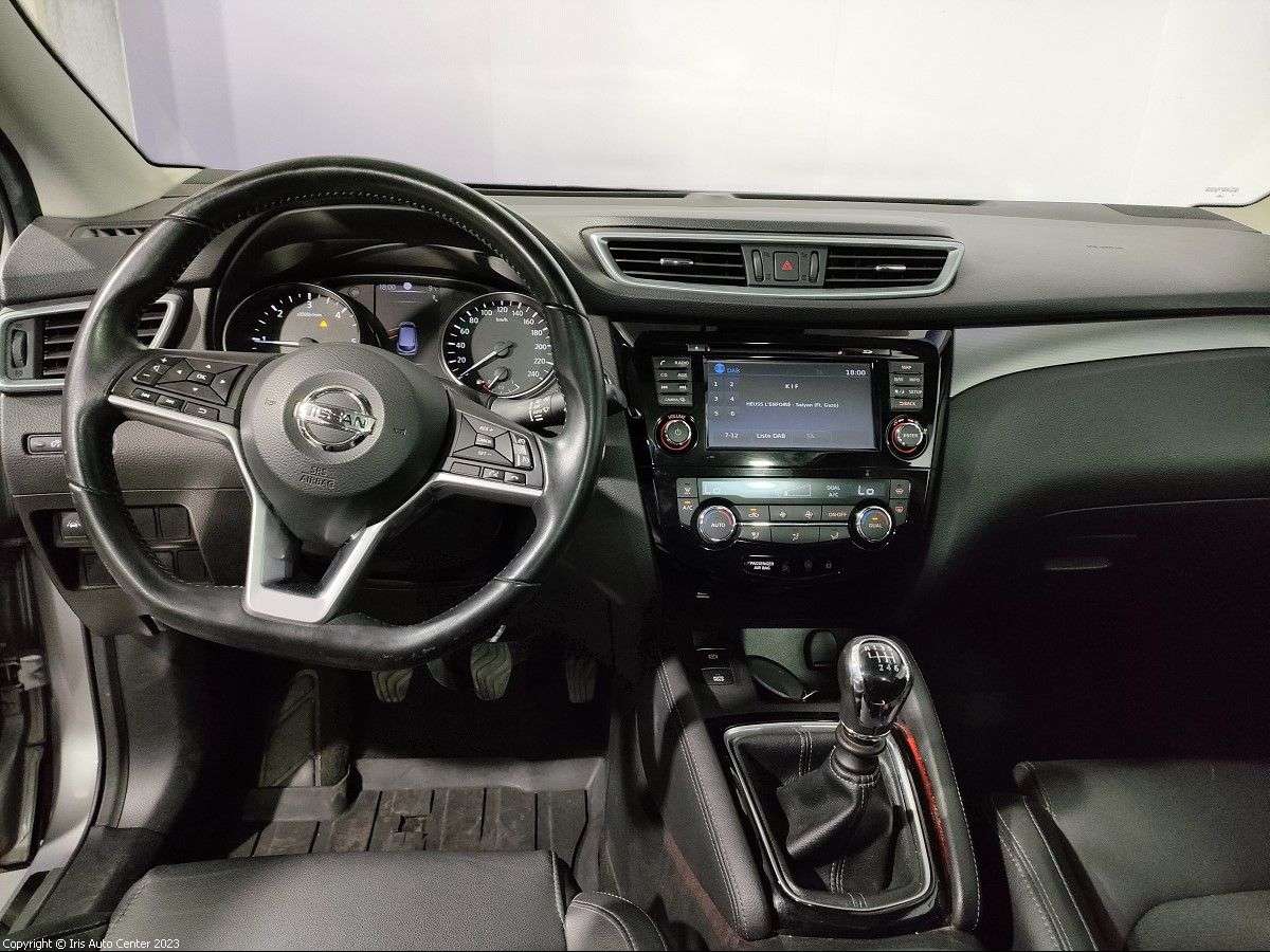 Nissan Qashqai 1.5 | NAVI | TOIT PANO | CAM 360|