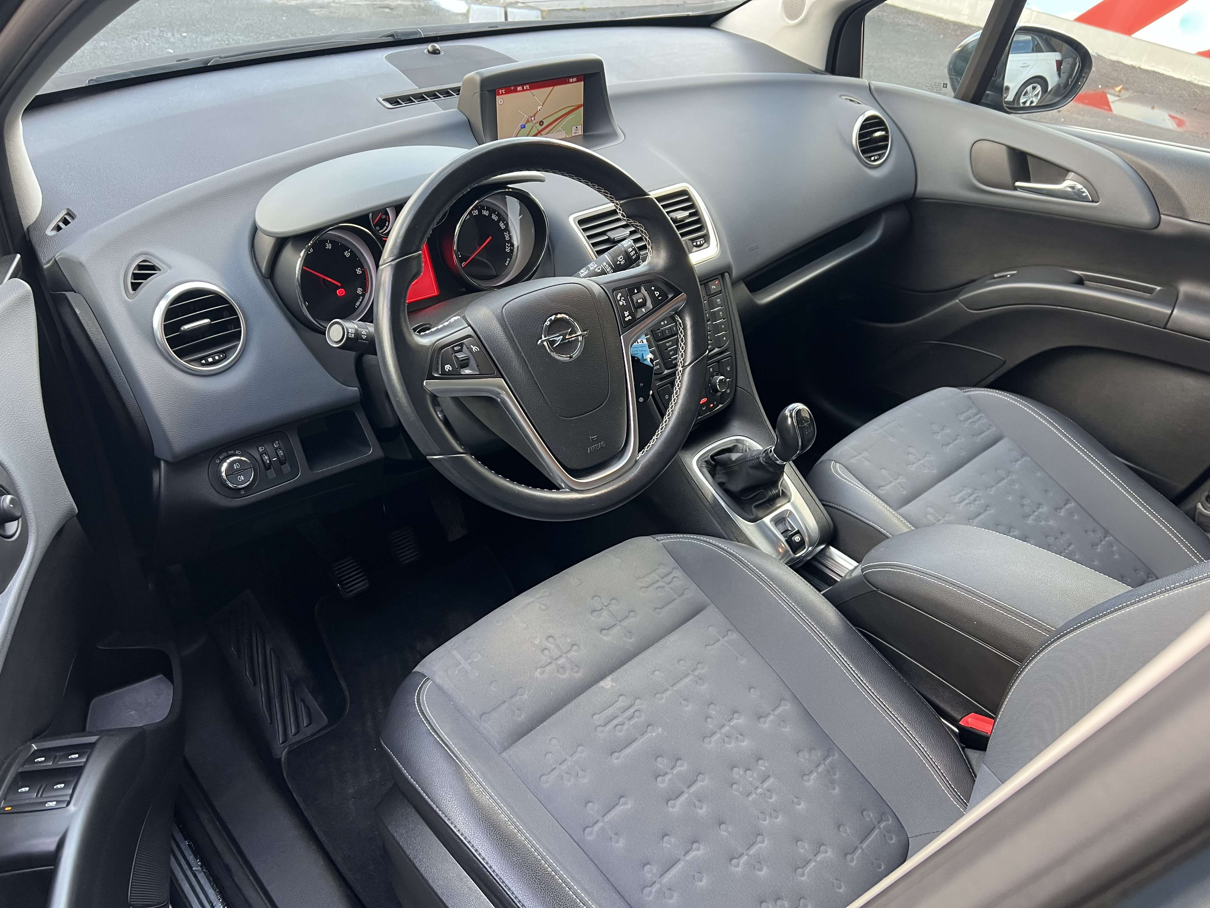 Opel Meriva 1.6 CDTi ecoFLEX Cosmo + NAVI + CLIM