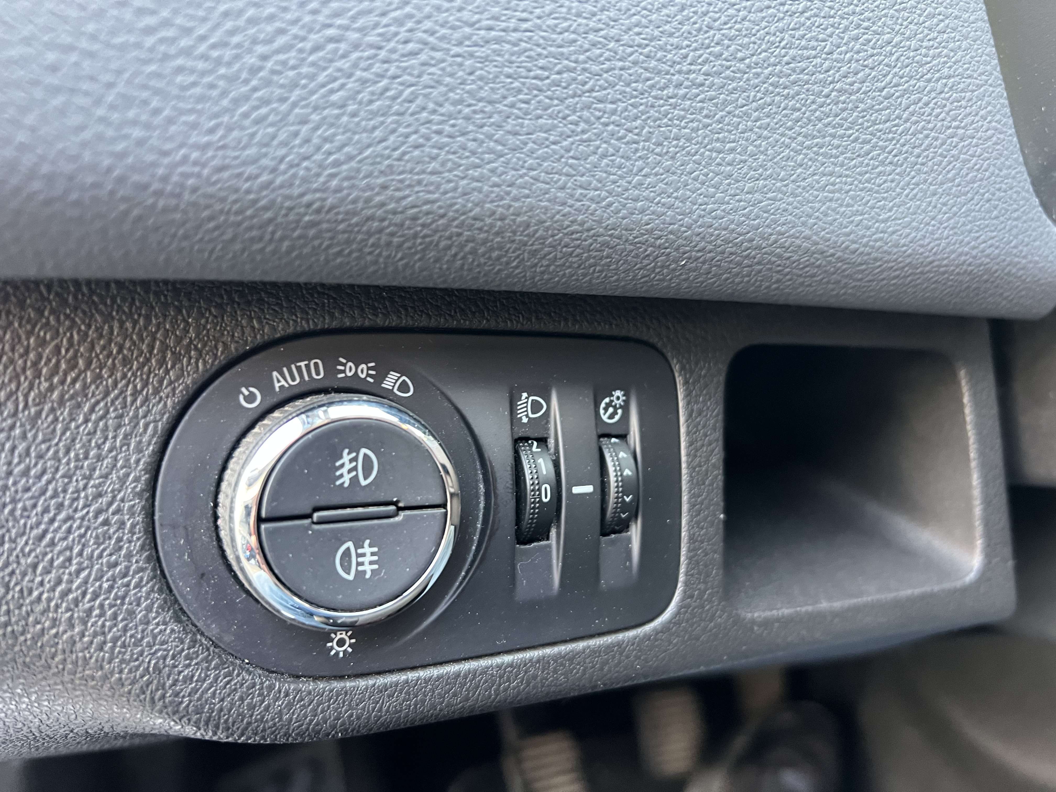 Opel Meriva 1.6 CDTi ecoFLEX Cosmo + NAVI + CLIM