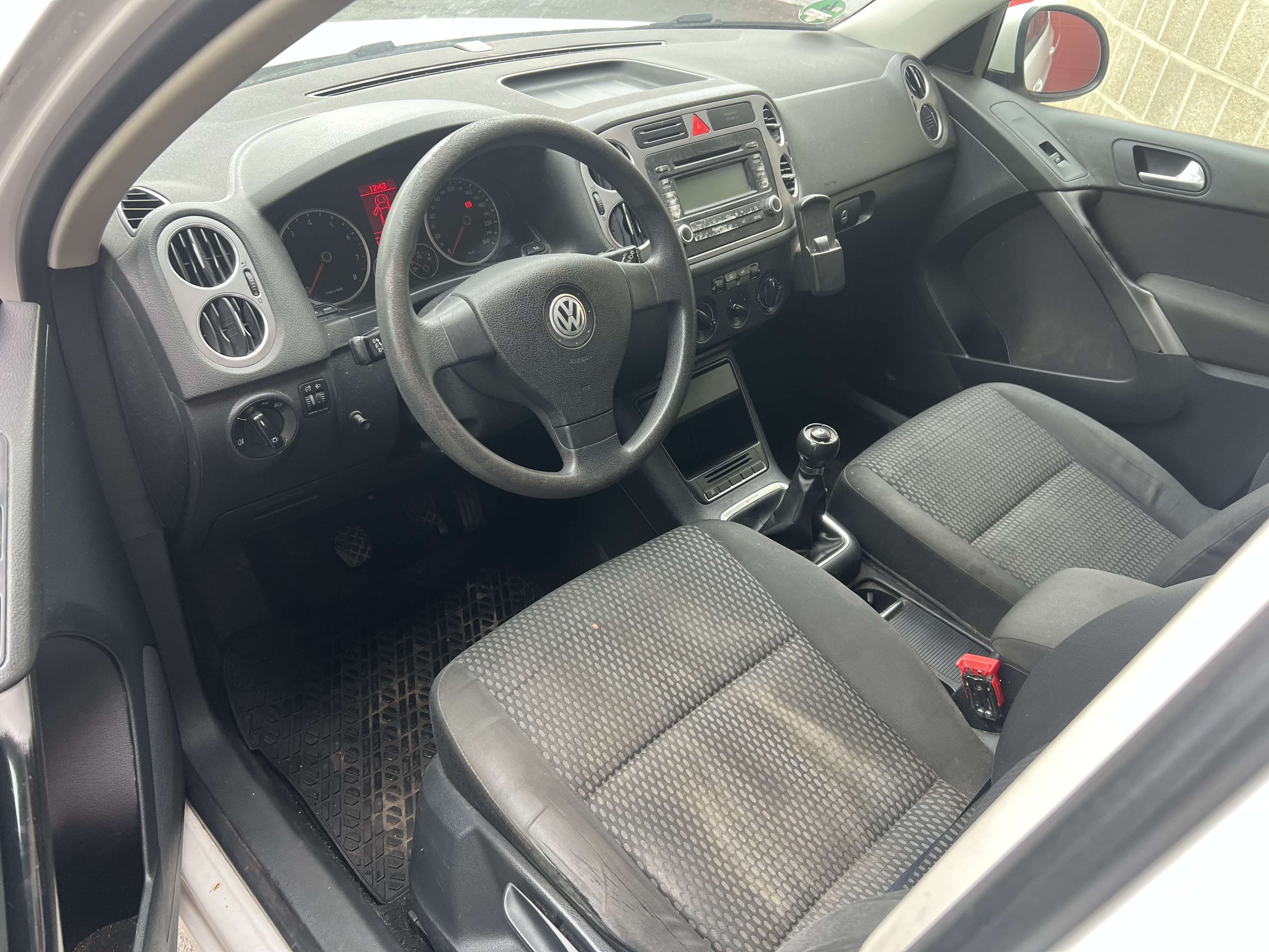 Volkswagen Tiguan 2.0 TSI 4Motion Sport + CLIM + JANTES