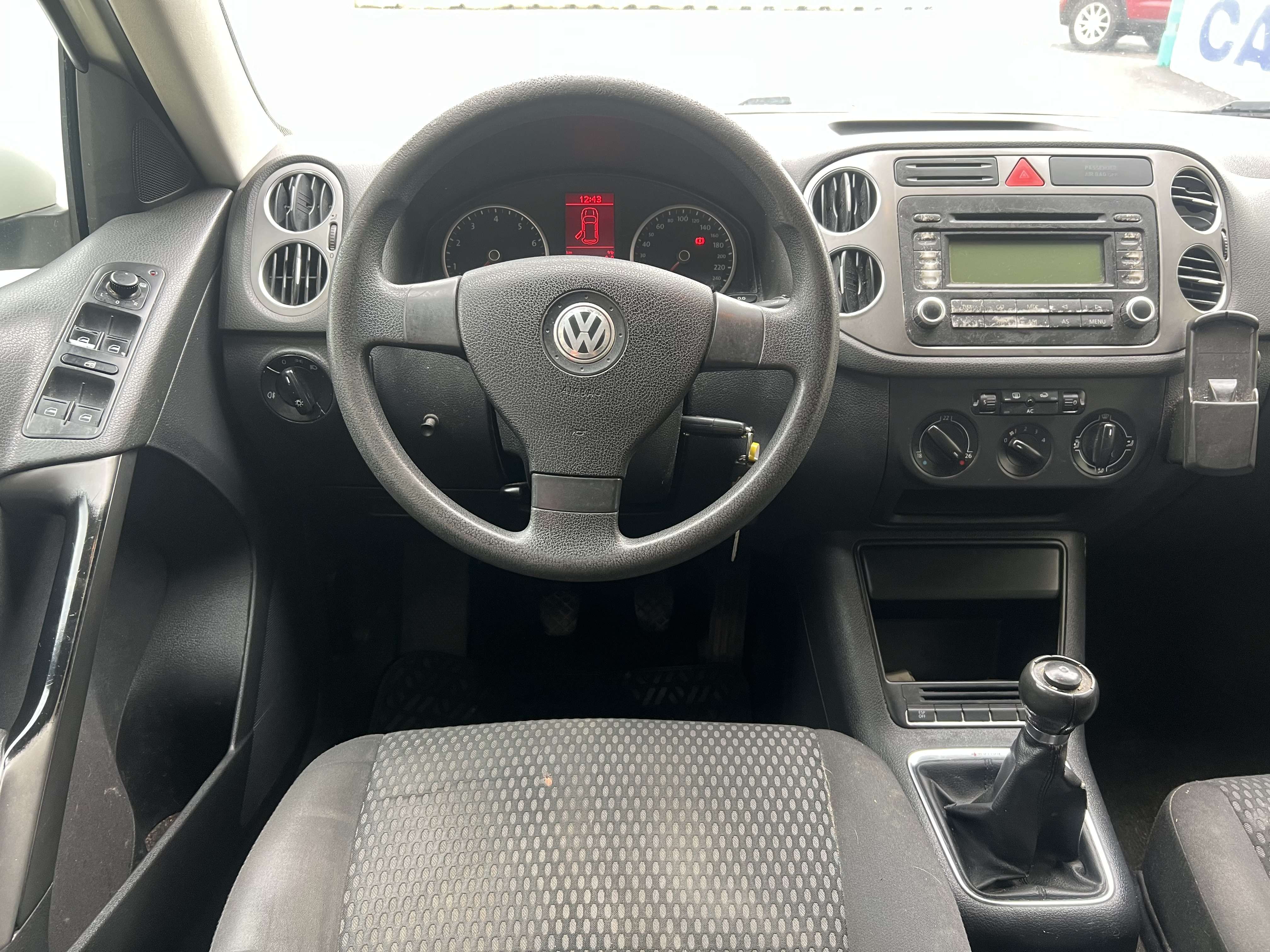 Volkswagen Tiguan 2.0 TSI 4Motion Sport + CLIM + JANTES