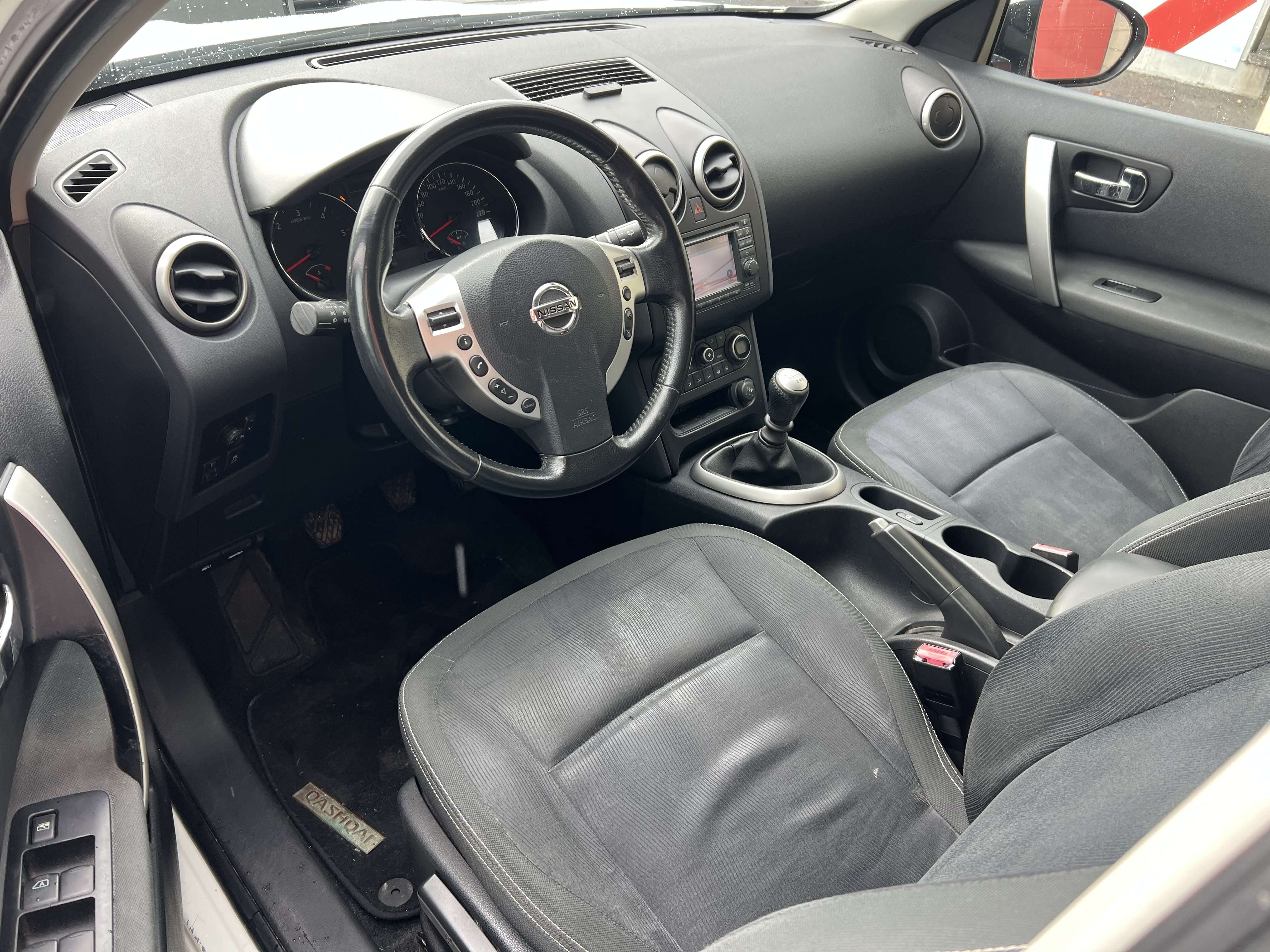 Nissan Qashqai 1.5 dCi 2WD Executive Pro + CAMÉRA + NAVI