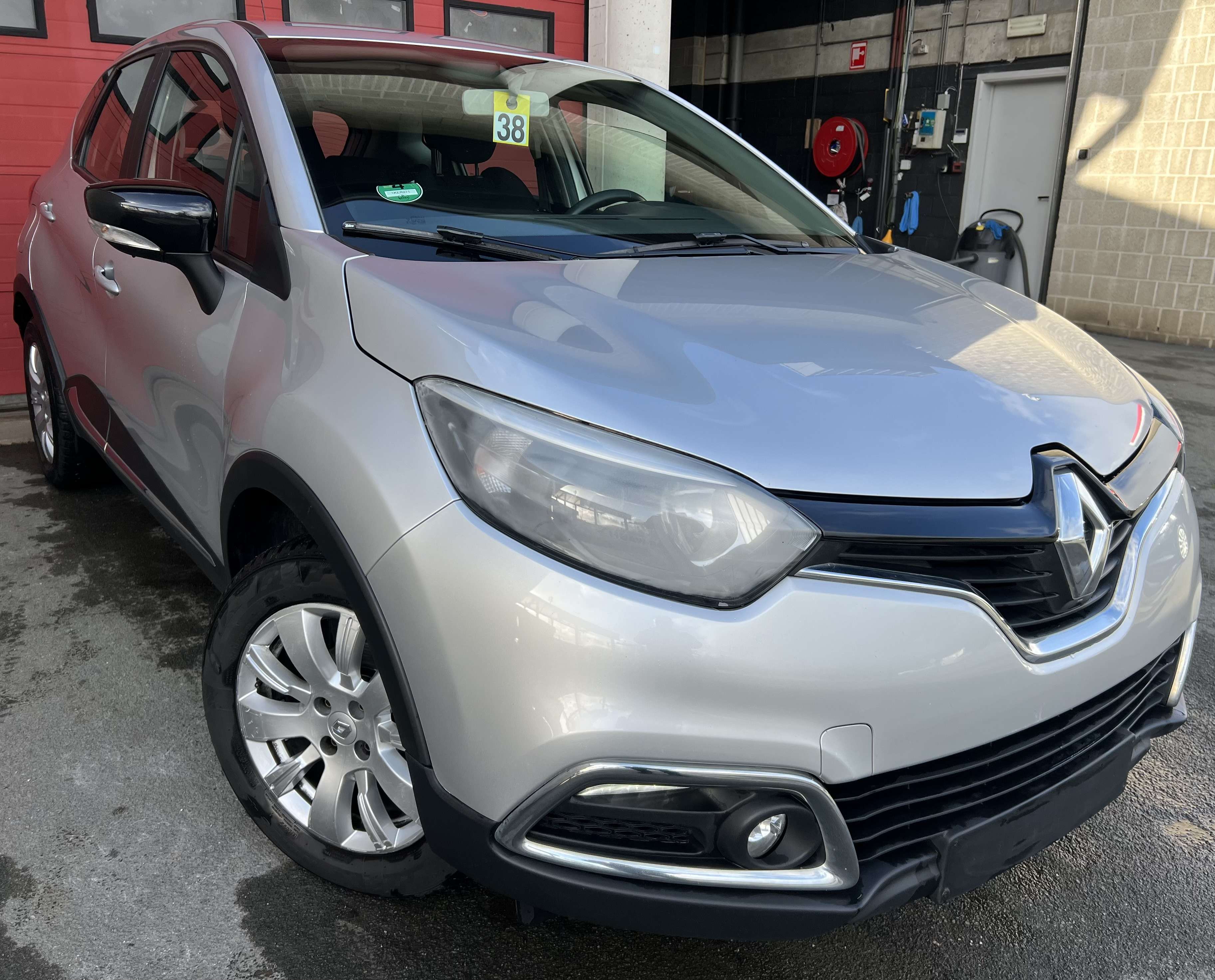 Renault Captur 0.9 TCe Energy Extrem + CLIM + NAVI