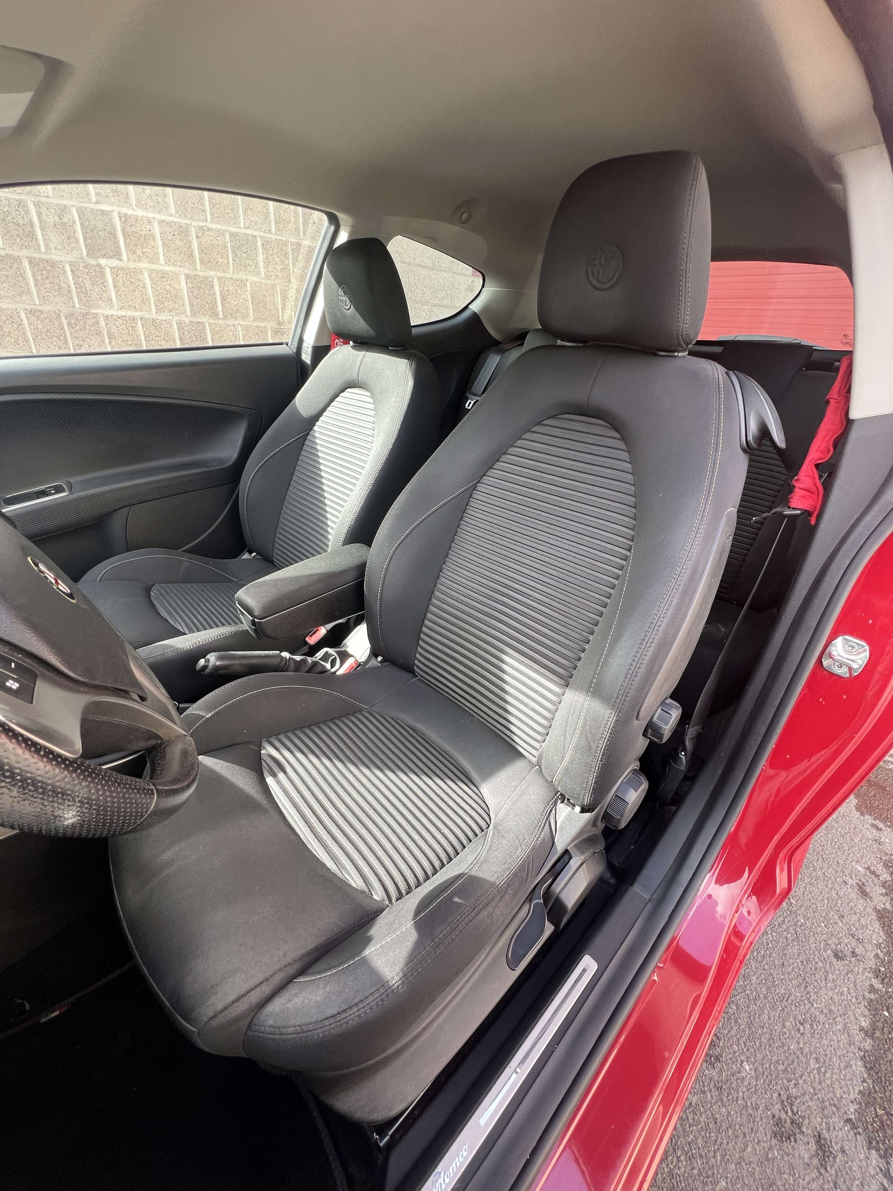 Alfa Romeo MiTo 1.4i Multi Air Distinctive Start + CLIM + JANTES