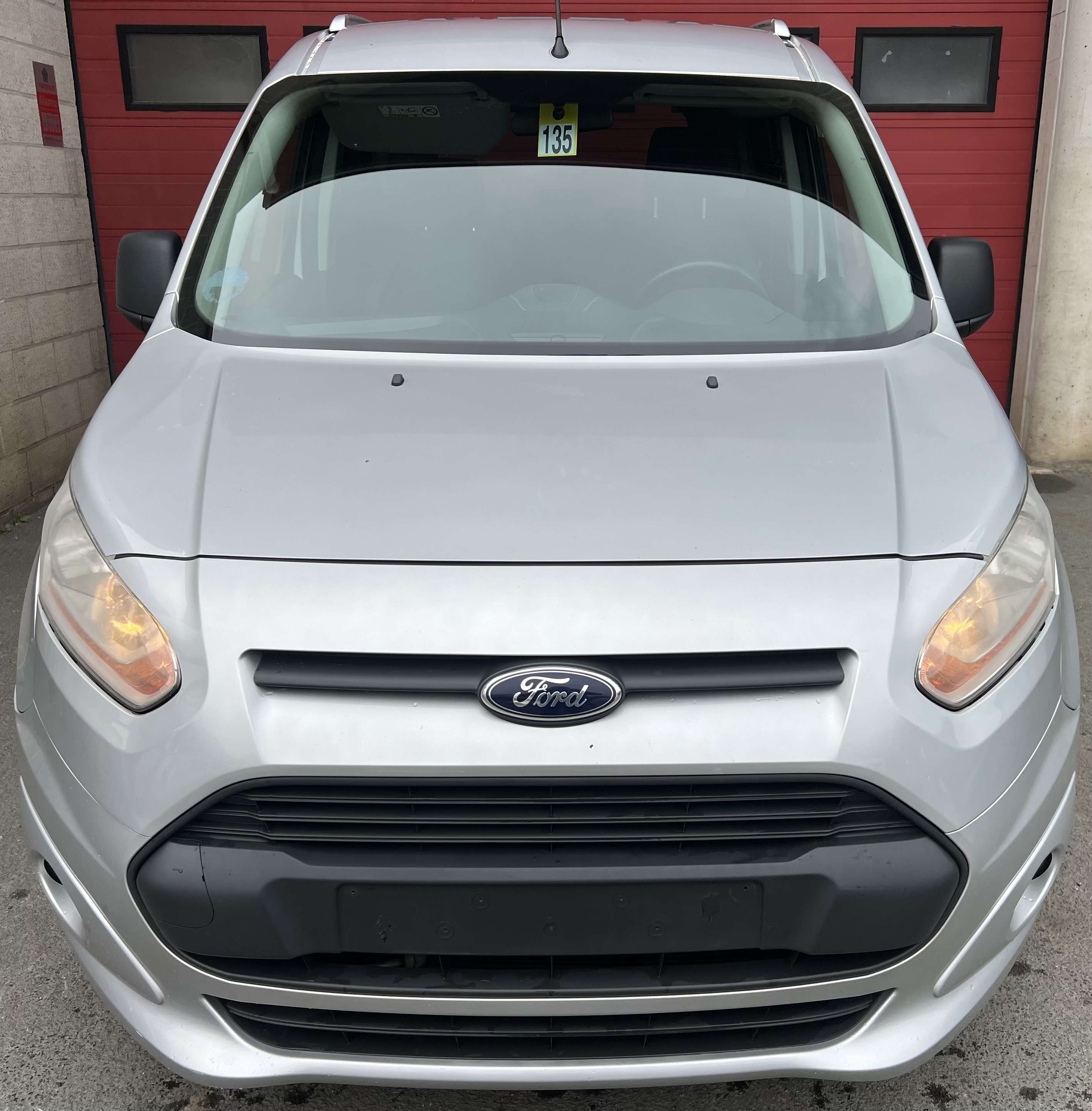 Ford Tourneo Connect 1.6 TDCi Ambiente + CLIM + 5 PLACES