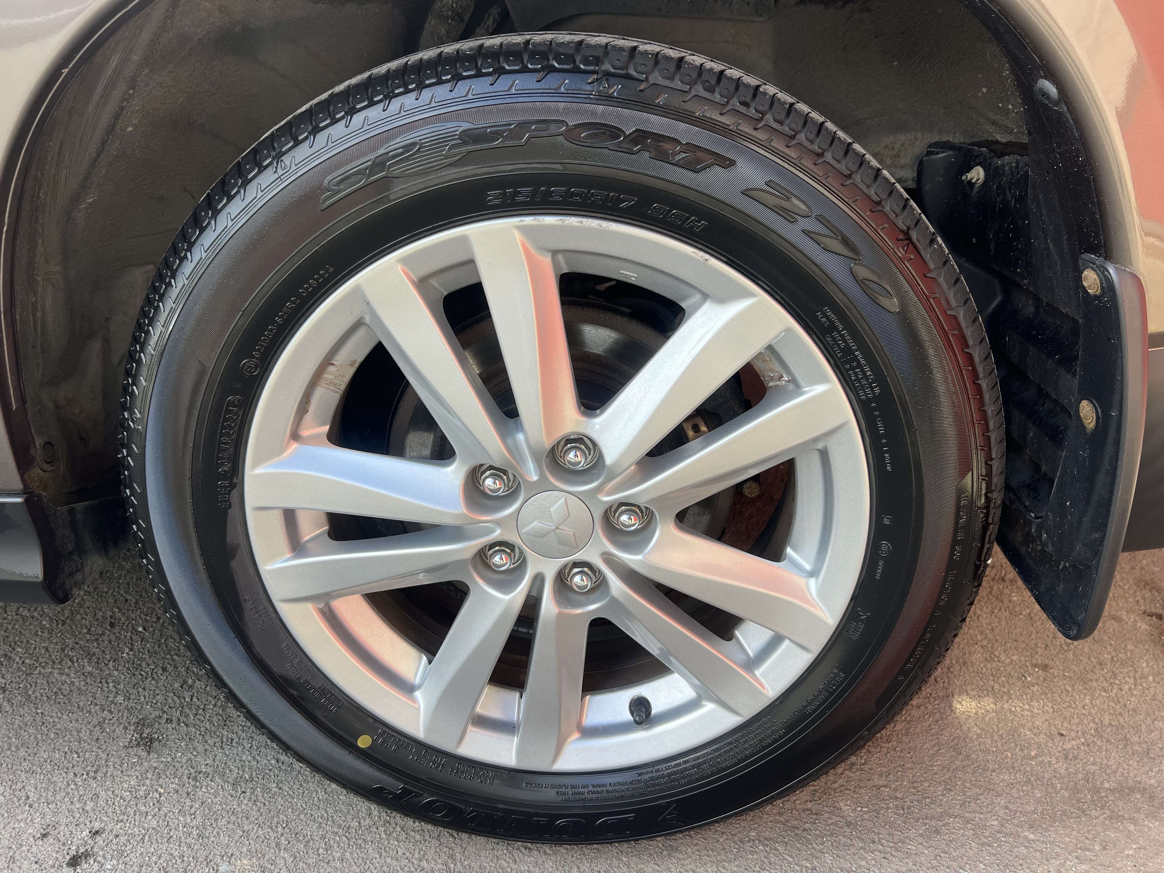 Mitsubishi ASX 1.8 Di-D 2WD Instyle + CLIM + TOIT PANO