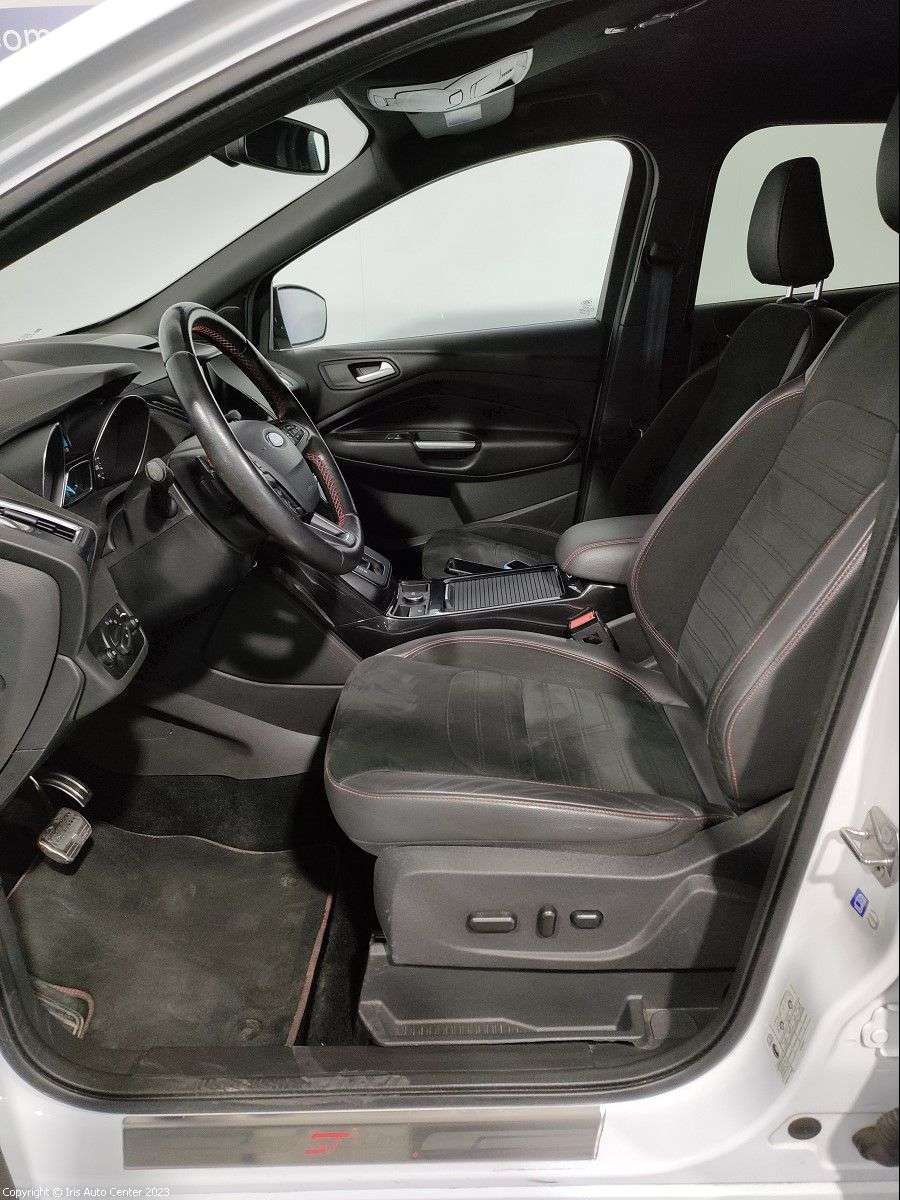 Ford Kuga 1.5 ST LINE | BOITE AUTO | AWD