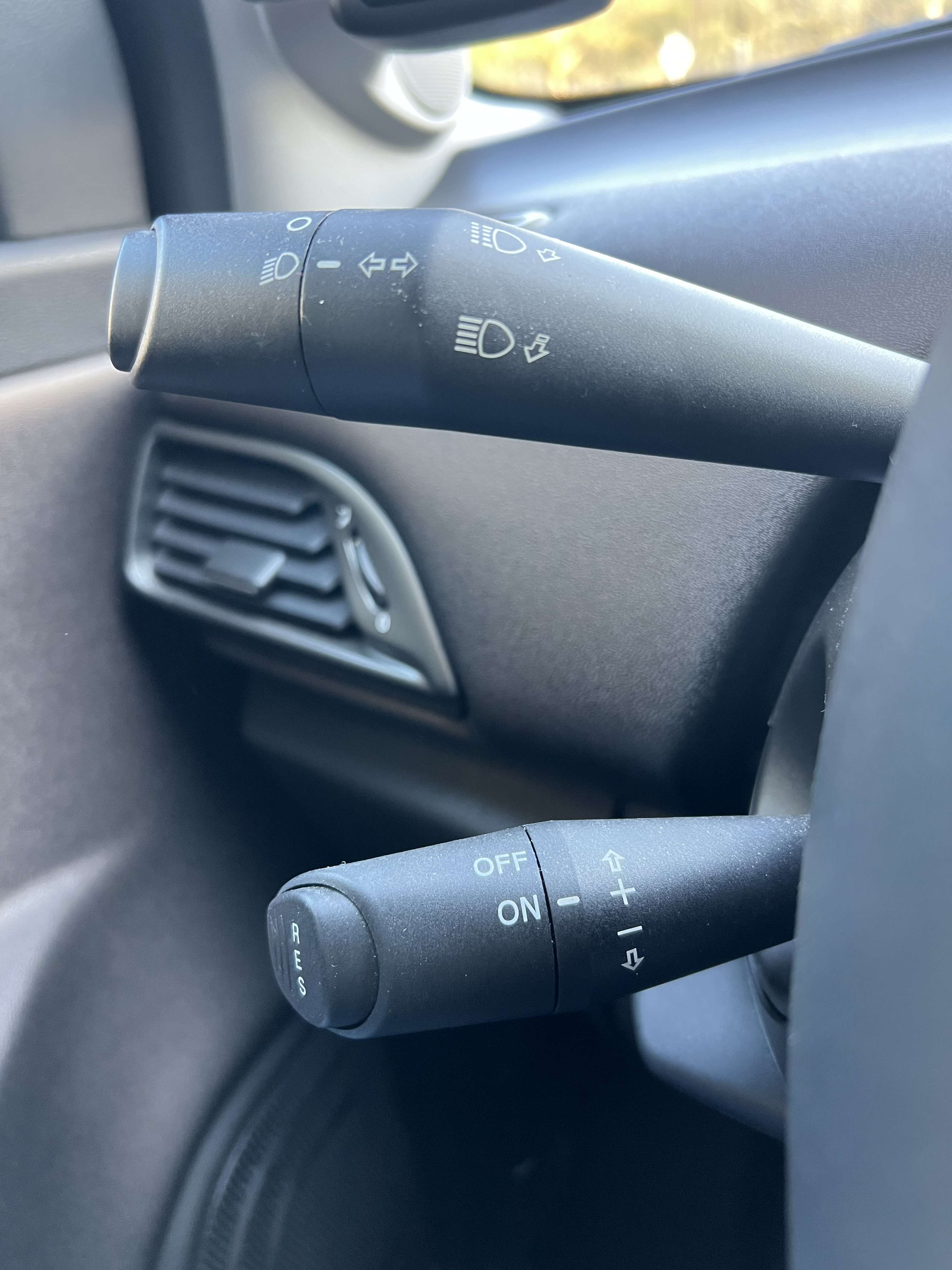 Lancia Ypsilon 0.9 TwinAir Platinium + CLIM + NAVI + PANO + CUIR