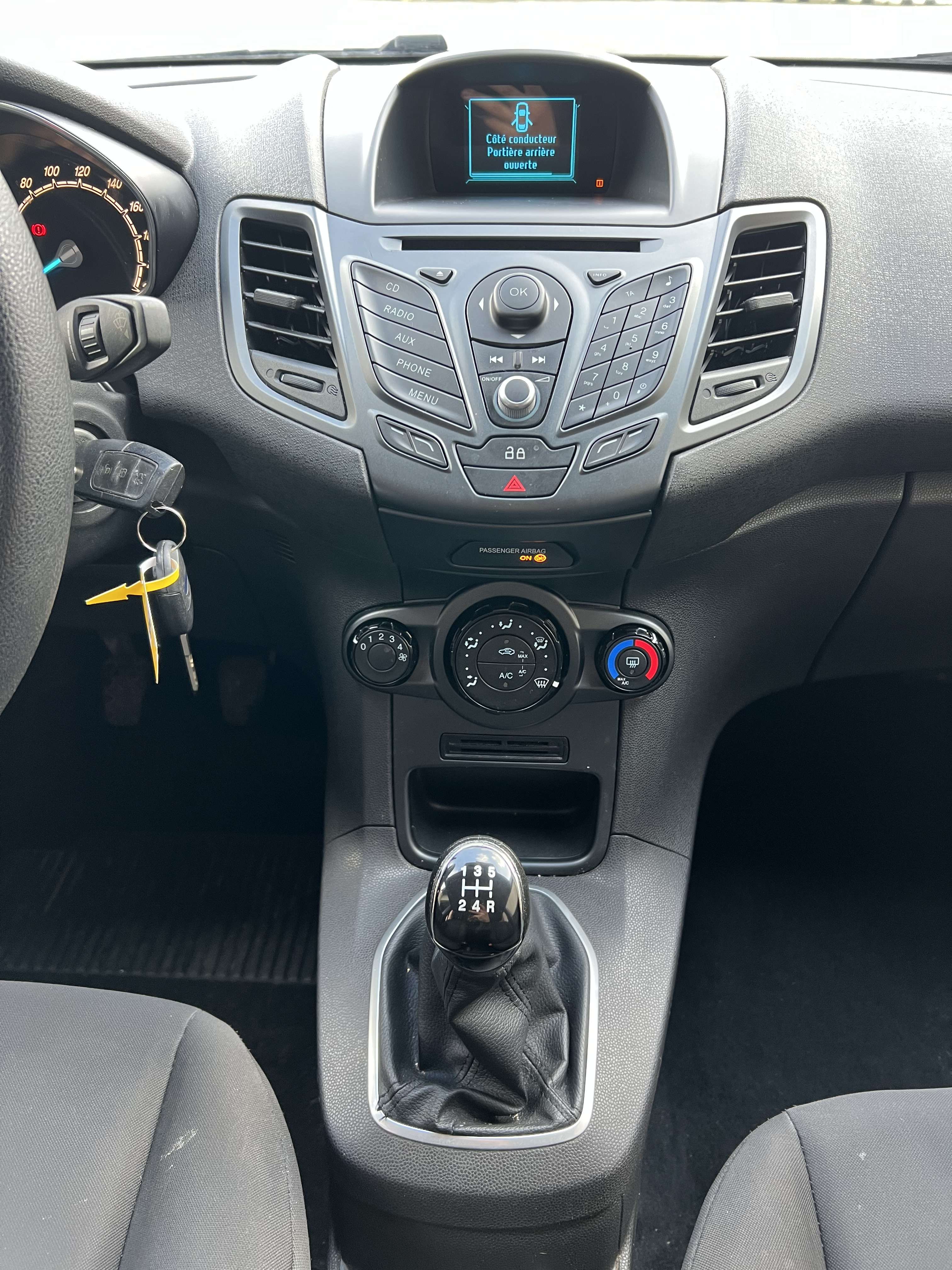 Ford Fiesta 1.0i Trend + CLIM + CAR-PASS + GARANTIE