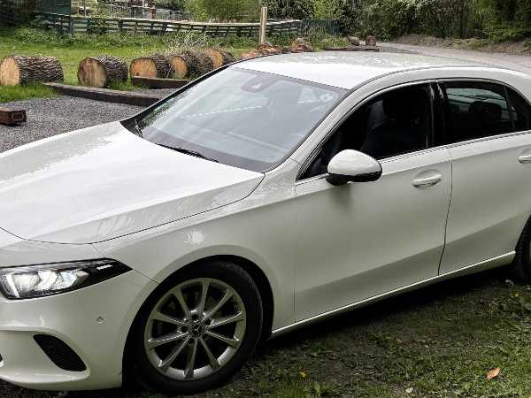 Mercedes-Benz Classe A IV BERLINE 180 D PROGRESSIVE LINE 7G-DCT