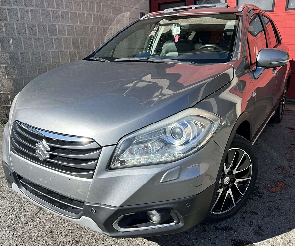 Suzuki SX4 S-Cross 1.6i GL  B-Line + NAVI + CAMÉRA + CUIR + PANO