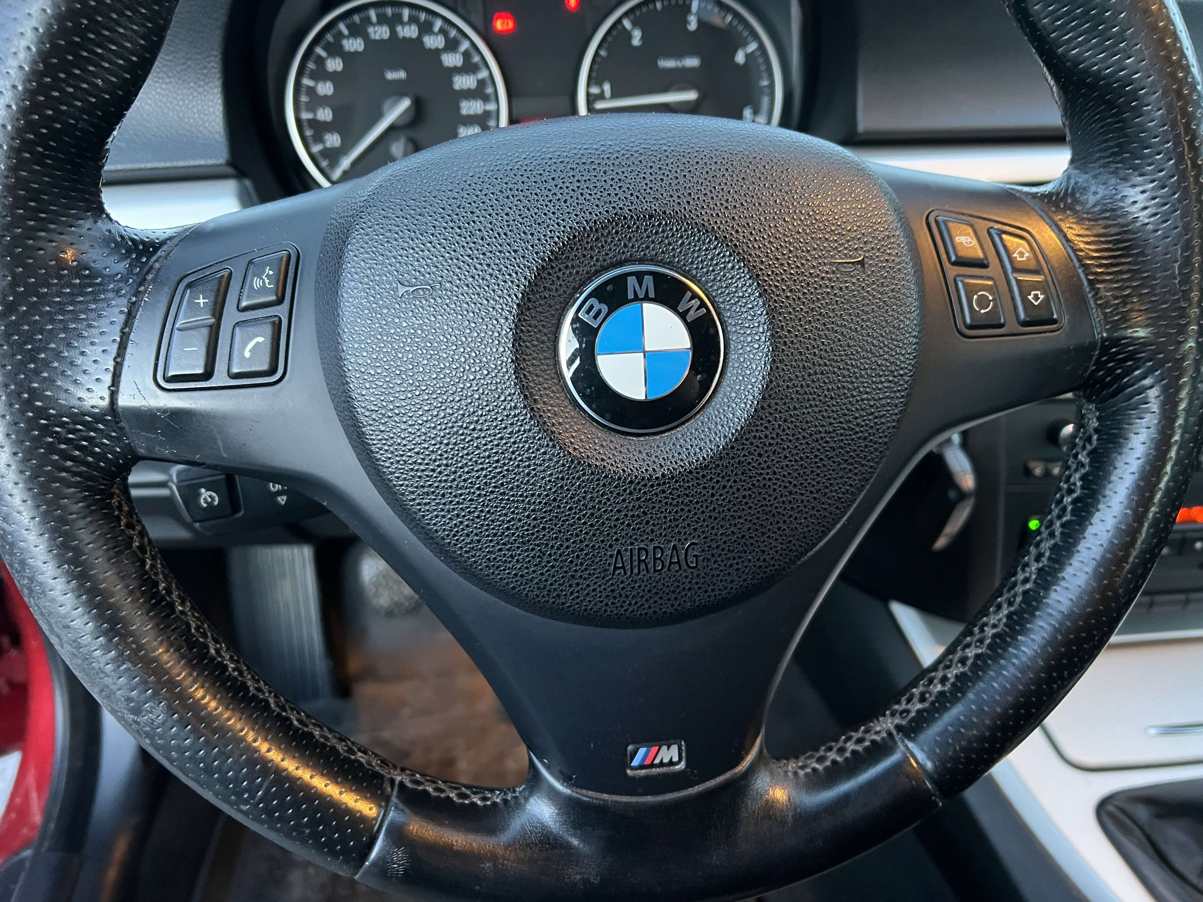 BMW 320 d Coupé + CUIR + JANTES