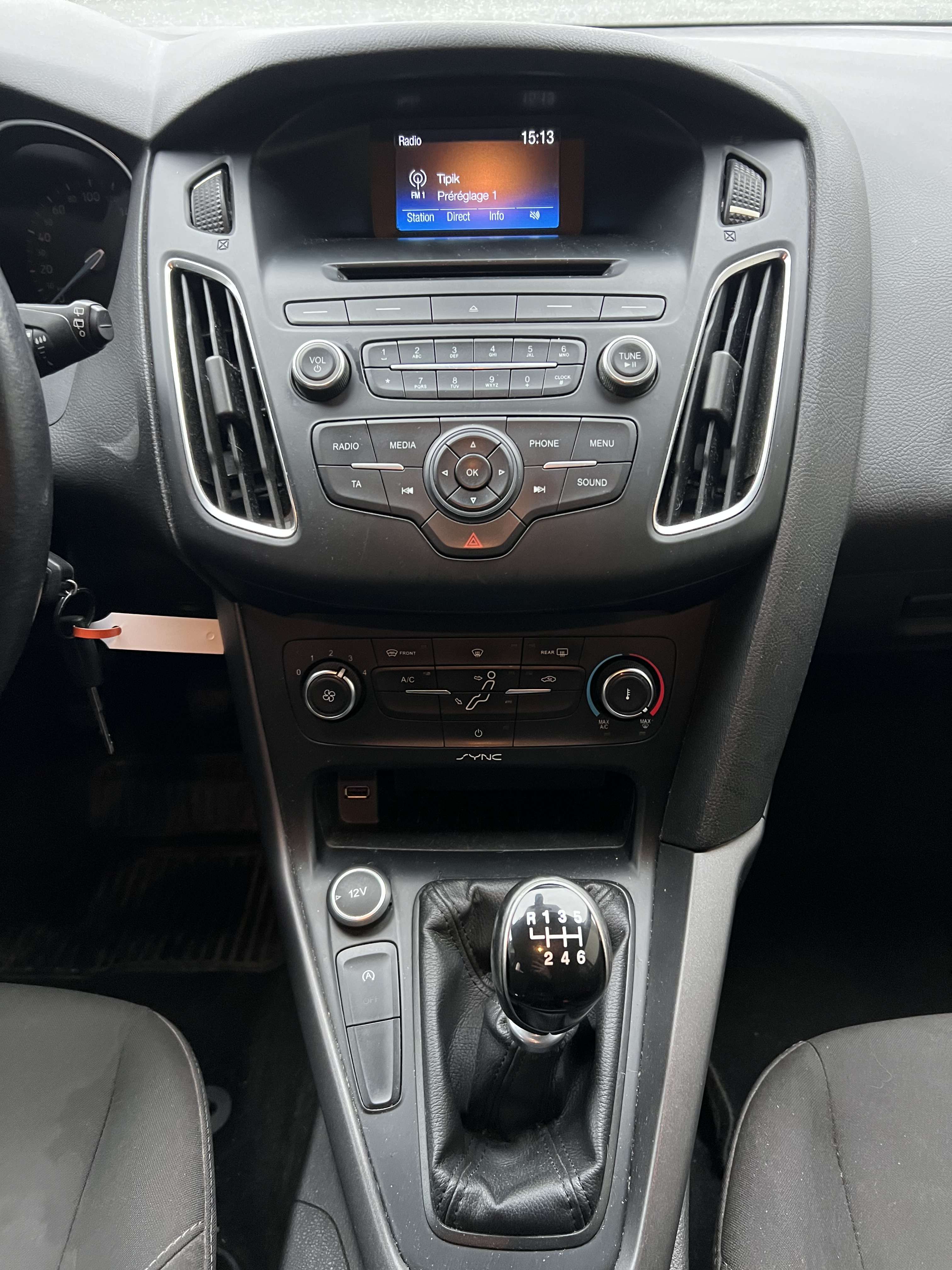Ford Focus 1.0 EcoBoost Business Edition + CLIM