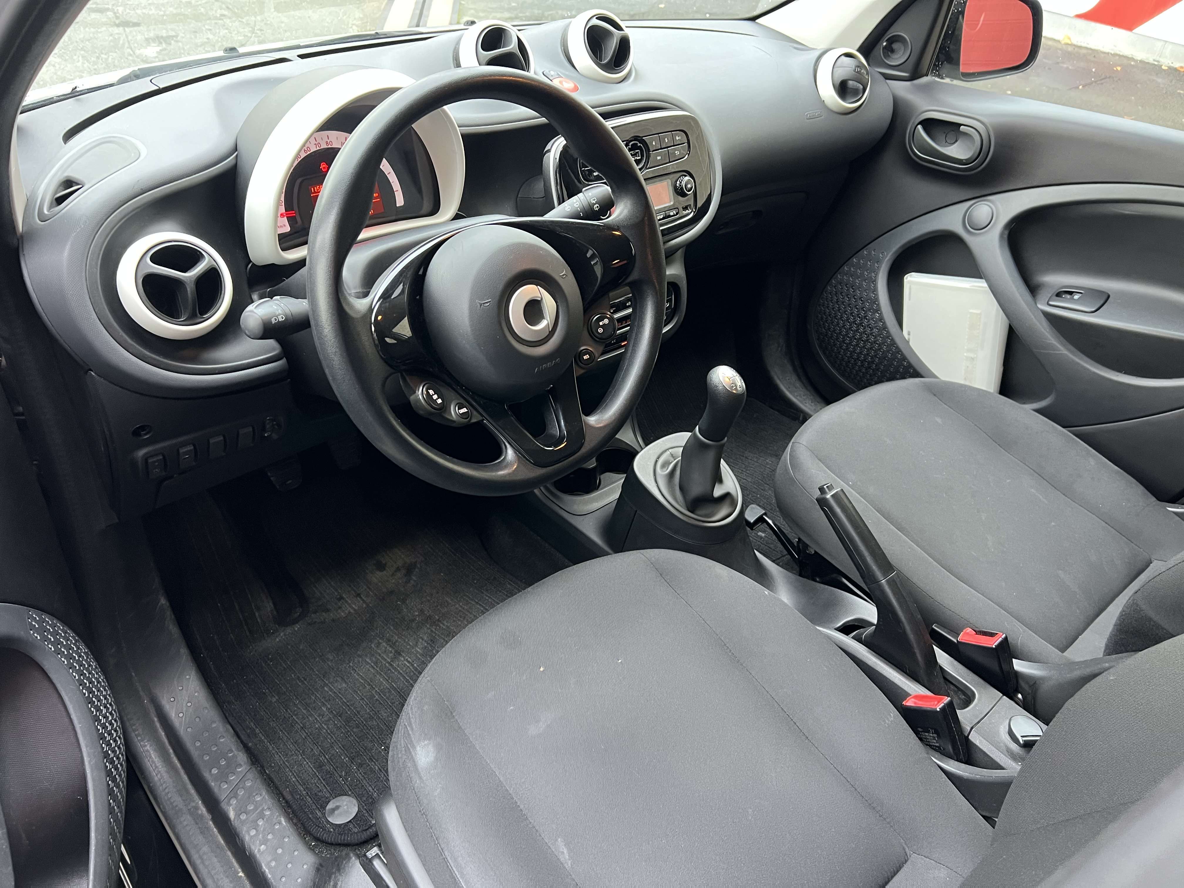 smart forFour 1.0i Edition + CLIM + CAR-PASS