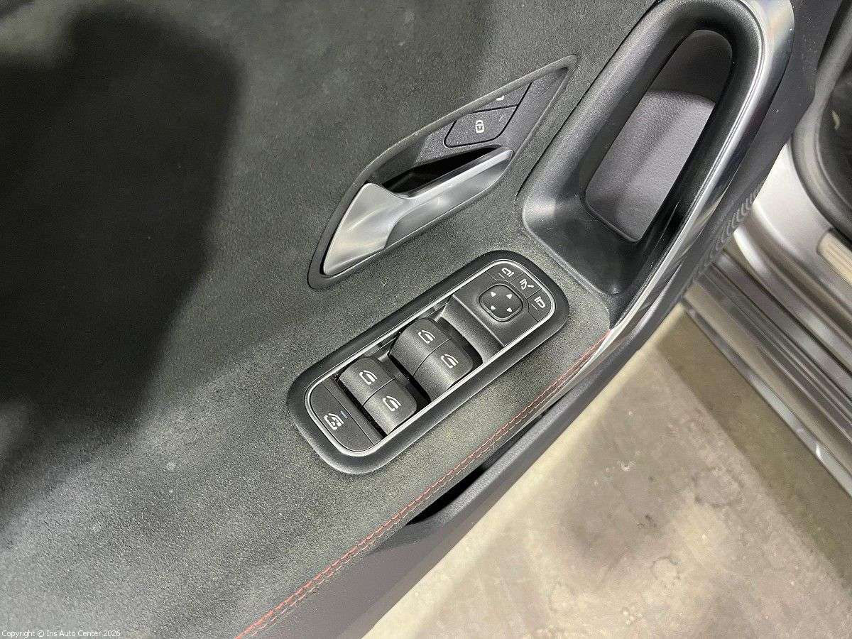 Mercedes-Benz A 180 D BOITE AUTO | AMG LINE | CARPLAY | CAMERA