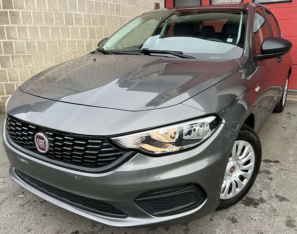 Fiat Tipo 1.4i Easy + CLIM + CAR-PASS