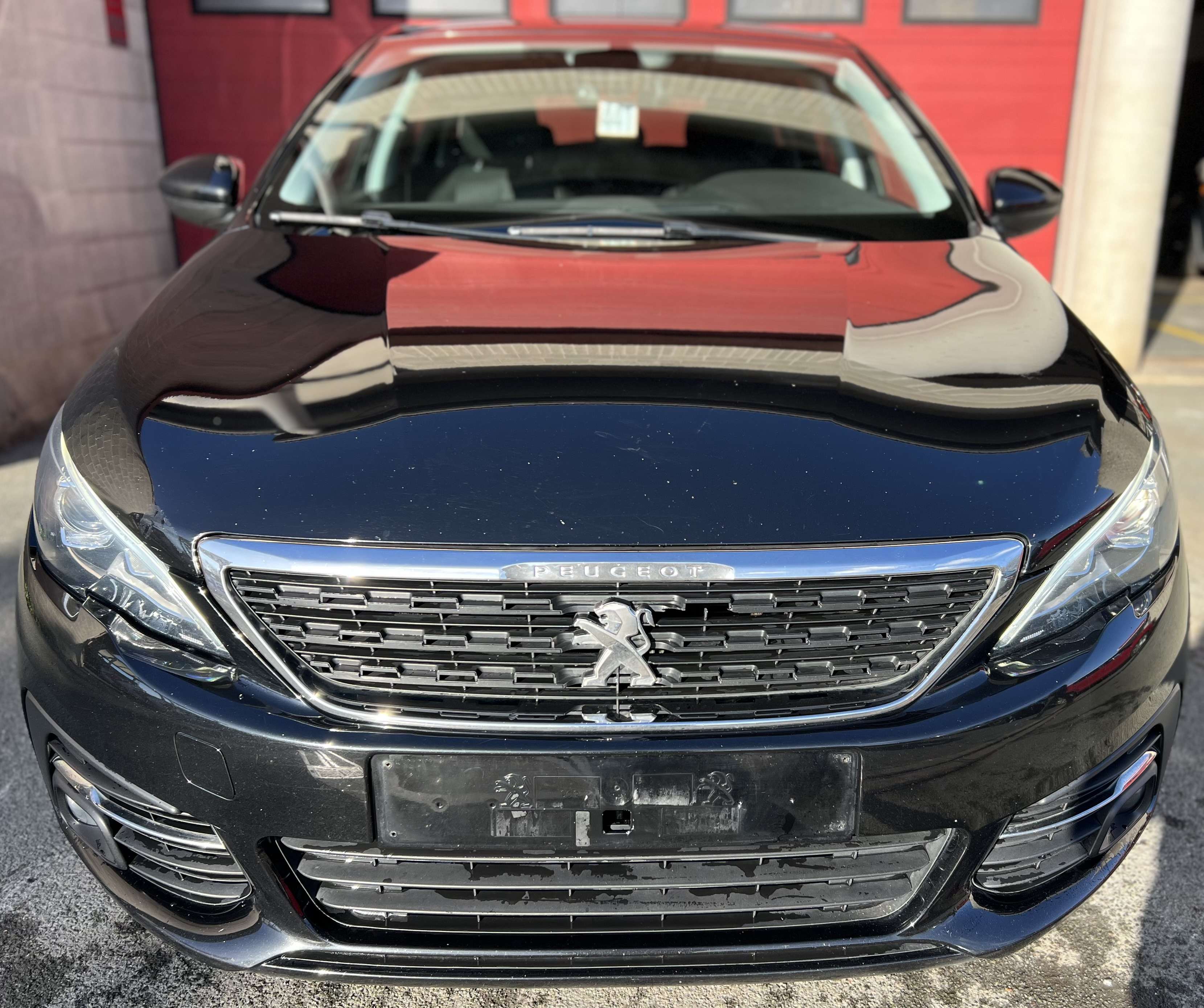 Peugeot 308 SW 1.6 BlueHDi ECO Active + NAVI + CLIM