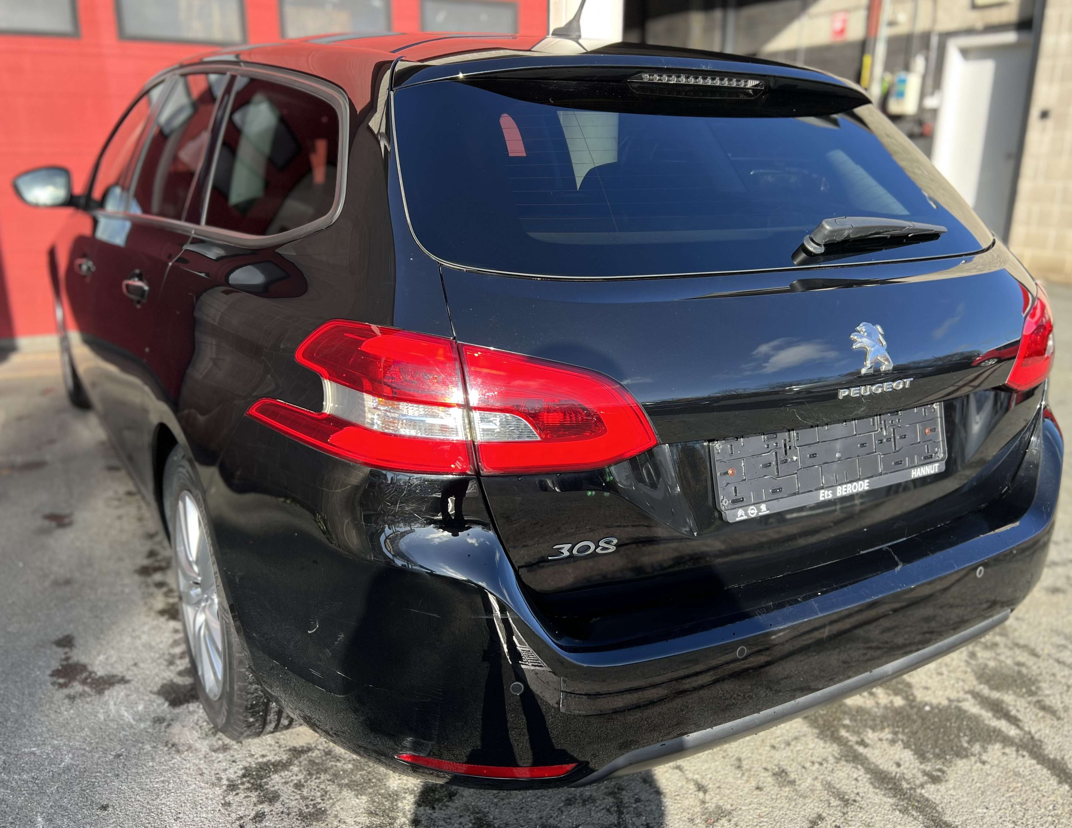 Peugeot 308 SW 1.6 BlueHDi ECO Active + NAVI + CLIM
