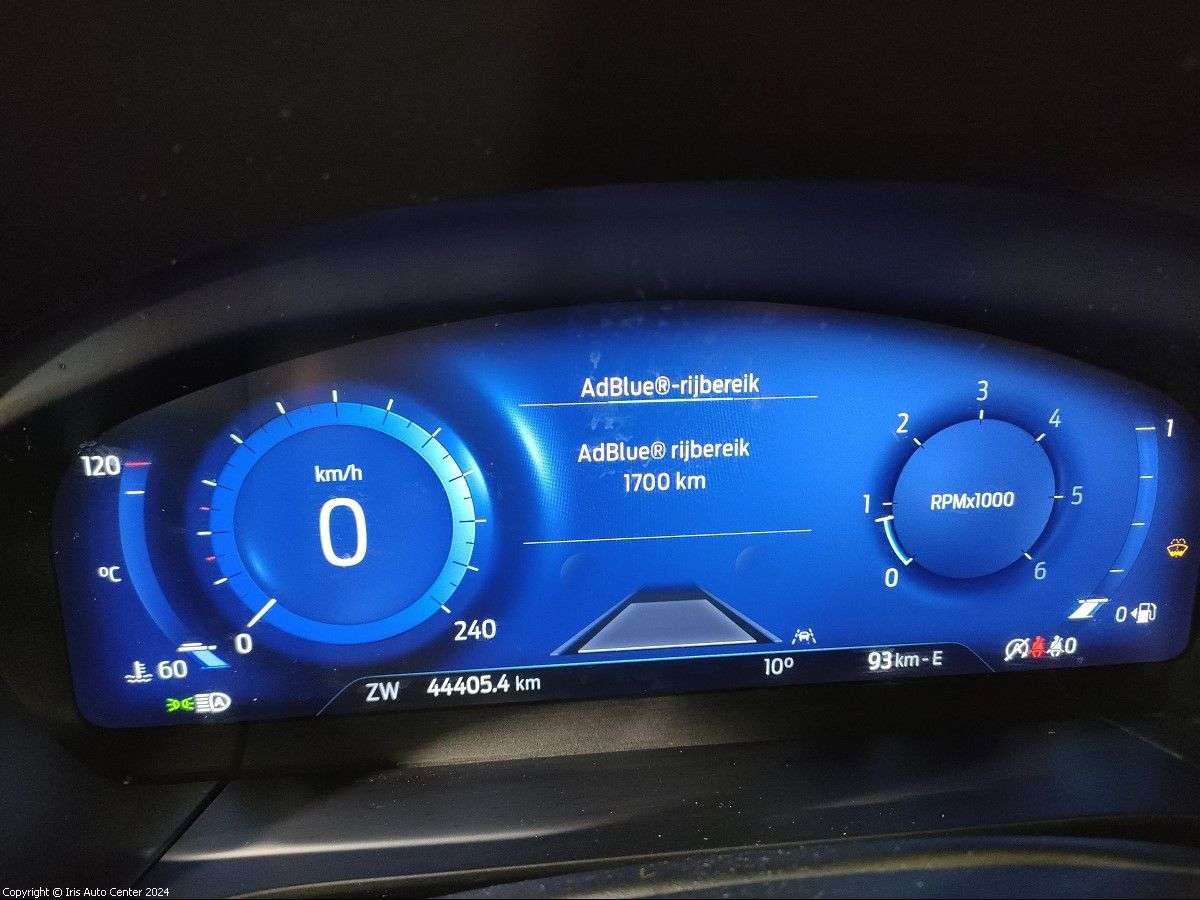 Ford Kuga 1.5 |  ST LINE  | NETTO: 17347€ | CAM. DE RECUL