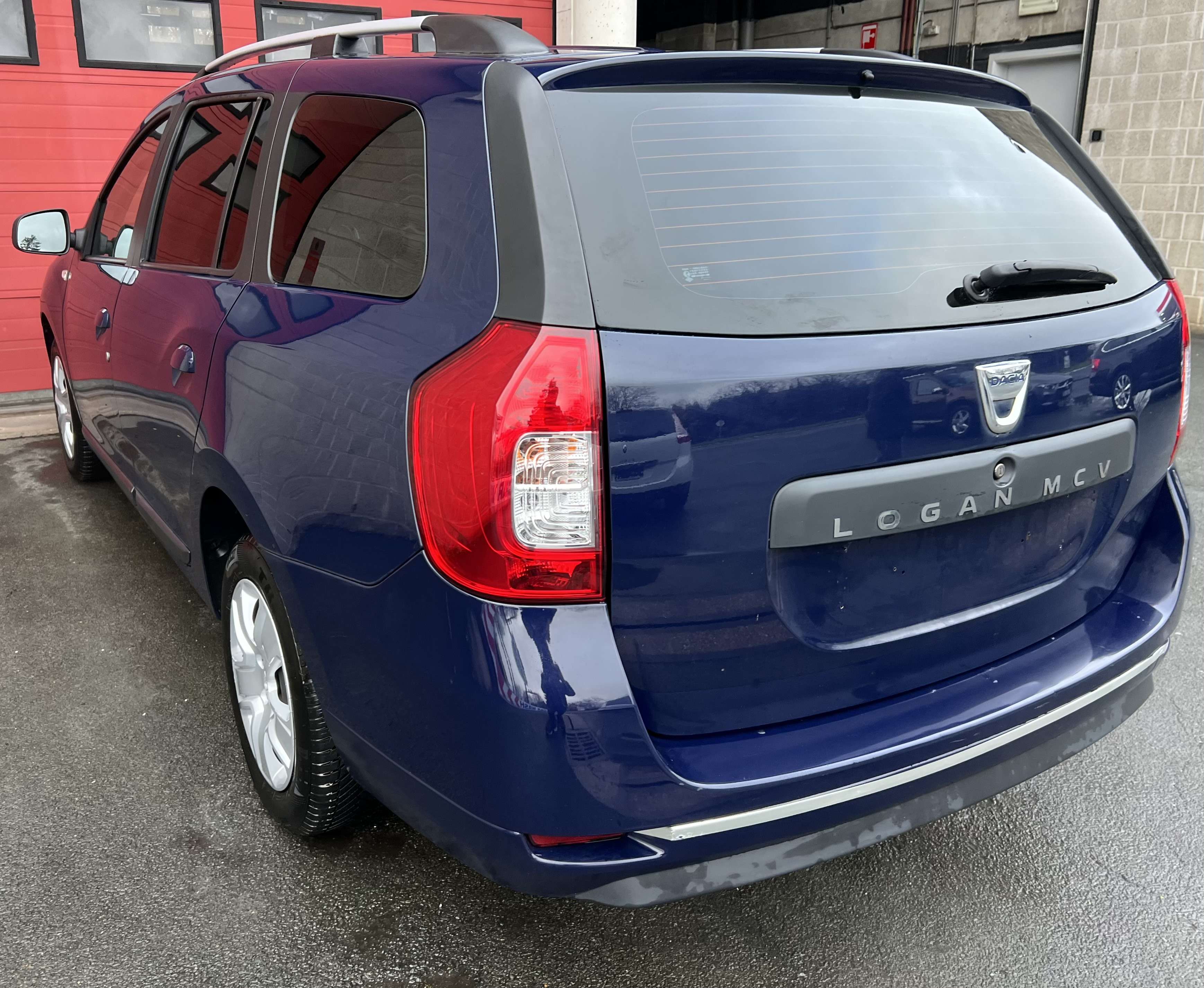 Dacia Logan MCV 1.0i SCe Ambiance + CAR-PASS + CLIM + NAVI