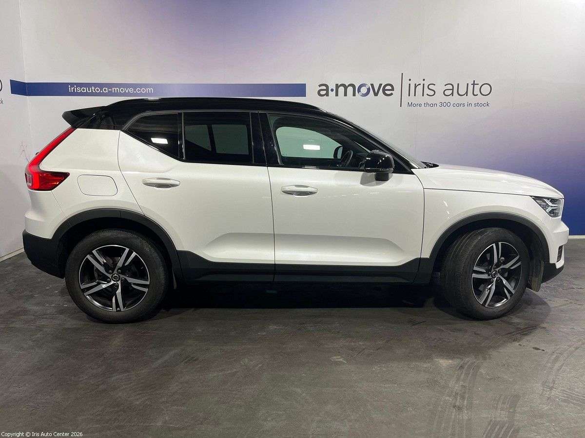 Volvo XC40 T2 R-DESIGN | CARPLAY | KEY-LESS | CRUISE