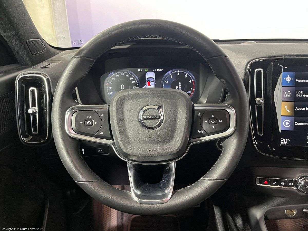 Volvo XC40 T2 R-DESIGN | CARPLAY | KEY-LESS | CRUISE