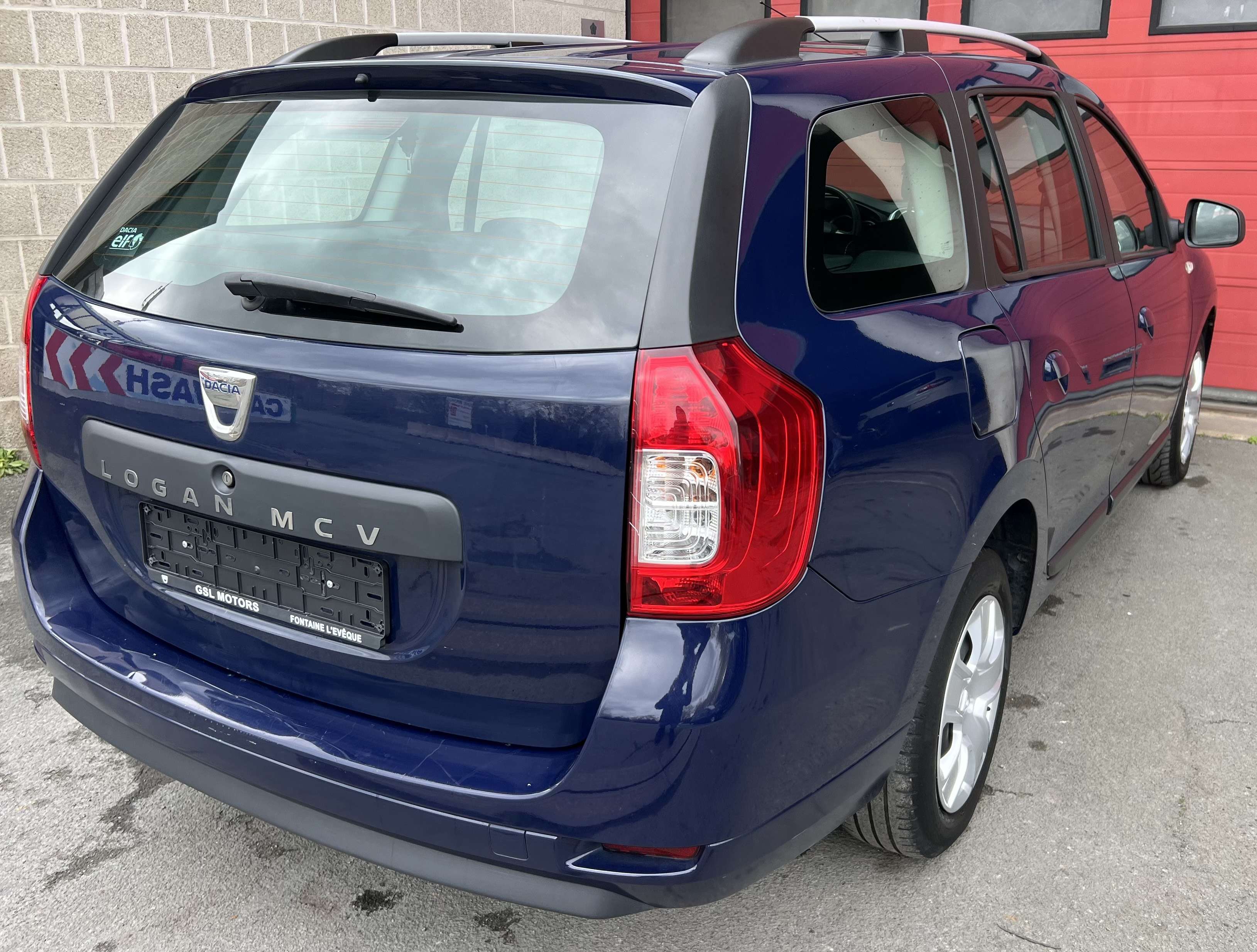 Dacia Logan MCV 0.9 TCe Lauréate Easy-R + CLIM + CAR-PASS