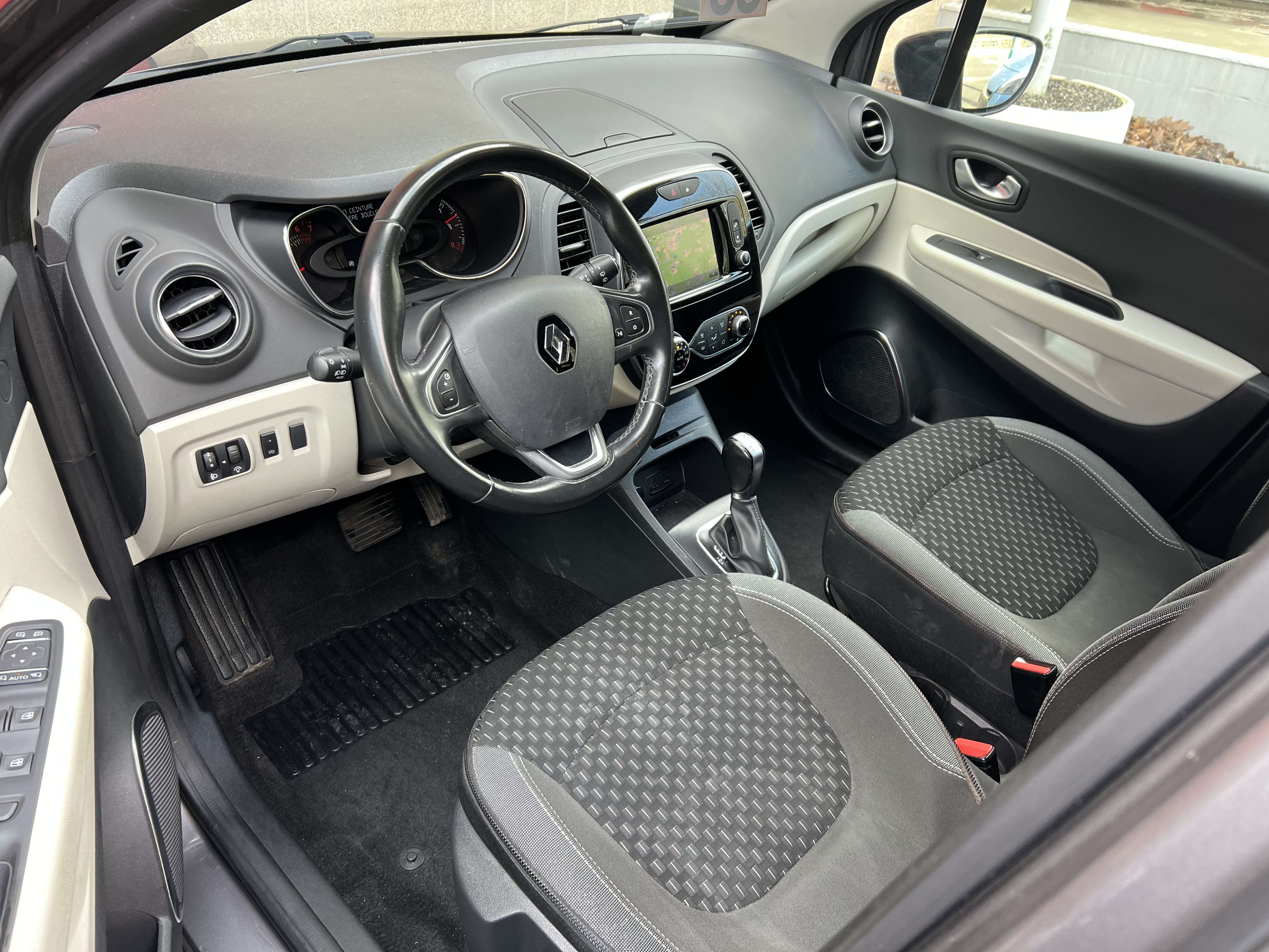 Renault Captur 1.2 TCe Energy Extrem EDC +BOITE AUTO+ CAMÉRA +NAV