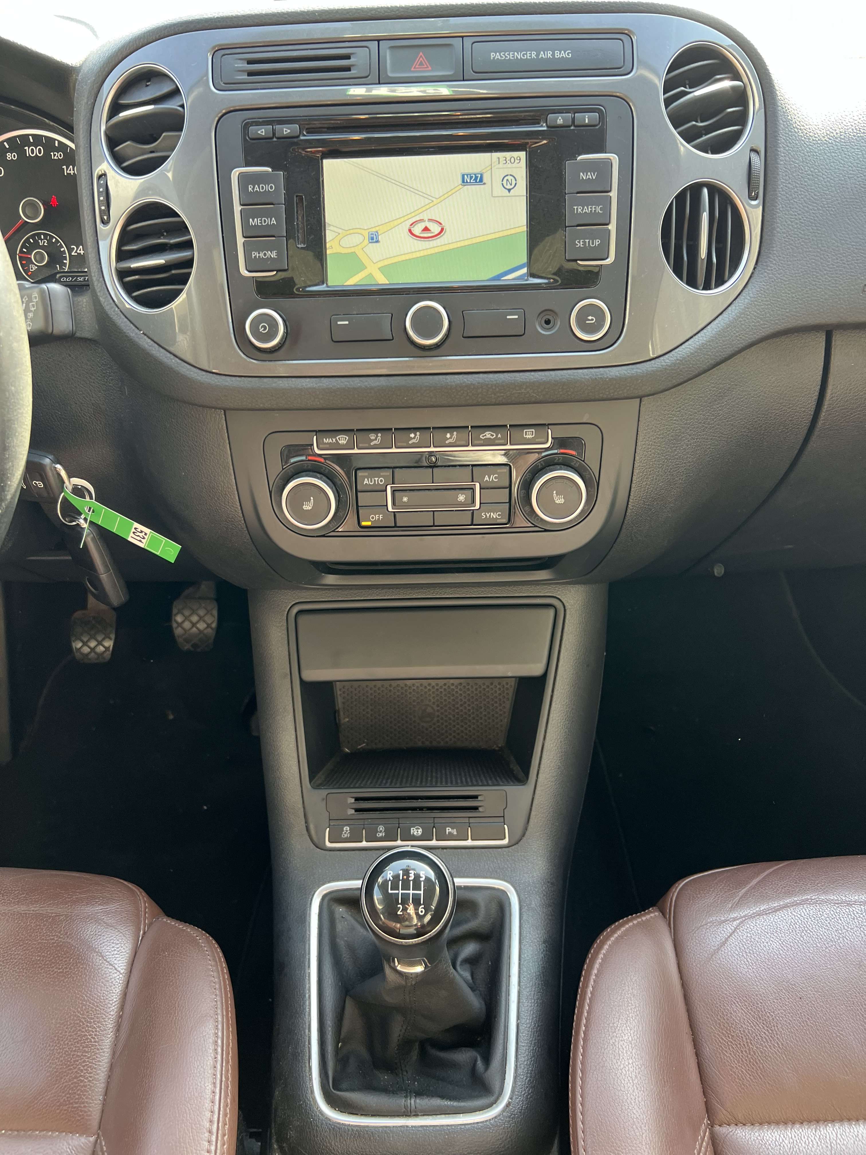 Volkswagen Tiguan 1.4 TSI + CUIR + NAVI