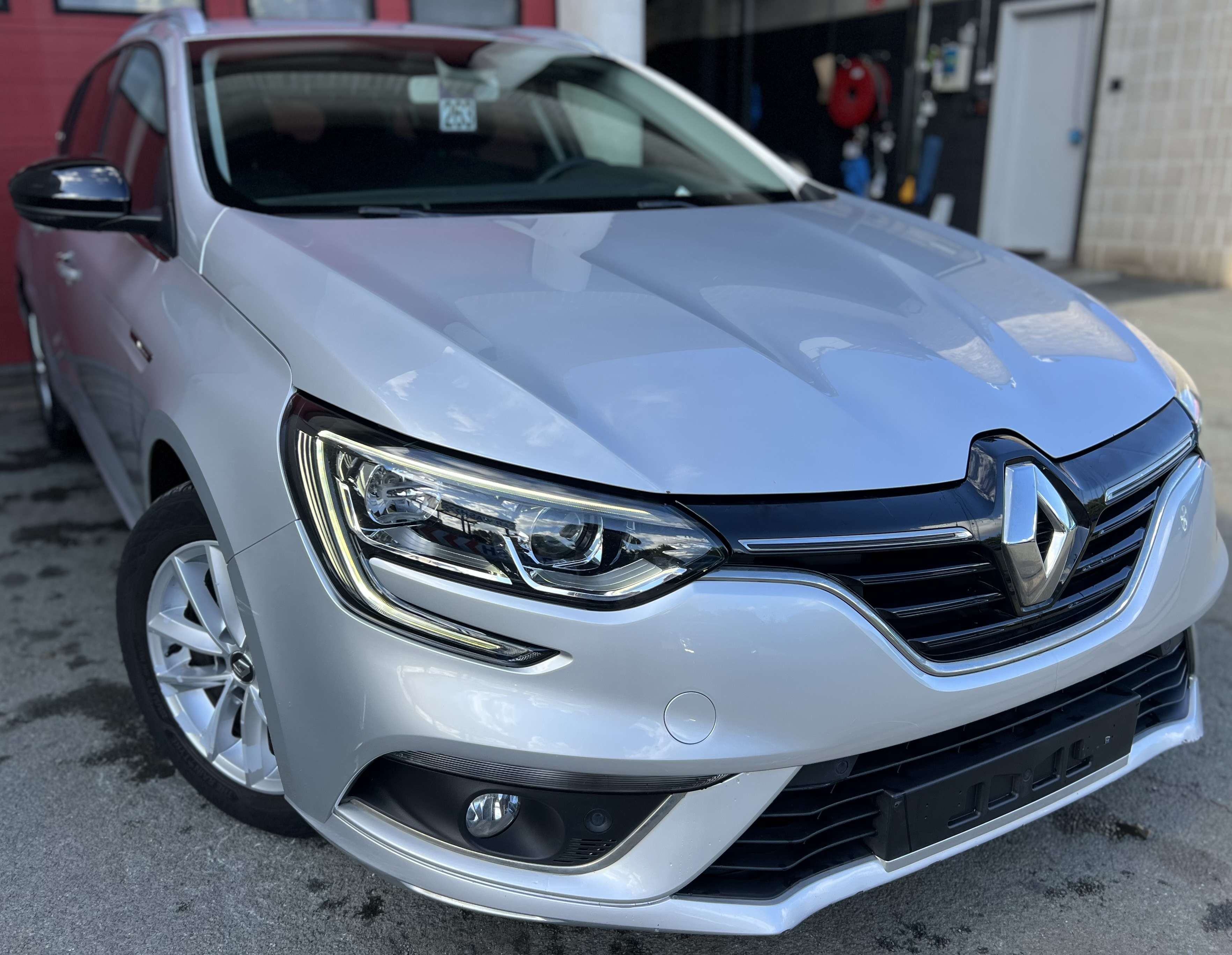 Renault Megane Mégane SW 1.2 TCe Energy Limited EDC