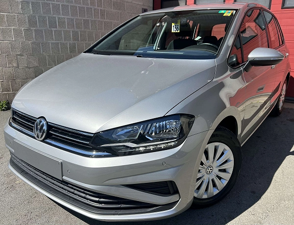 Volkswagen Golf Sportsvan 1.0i TSI BMT Comfortline + CAMÉRA + NAVI + CLIM