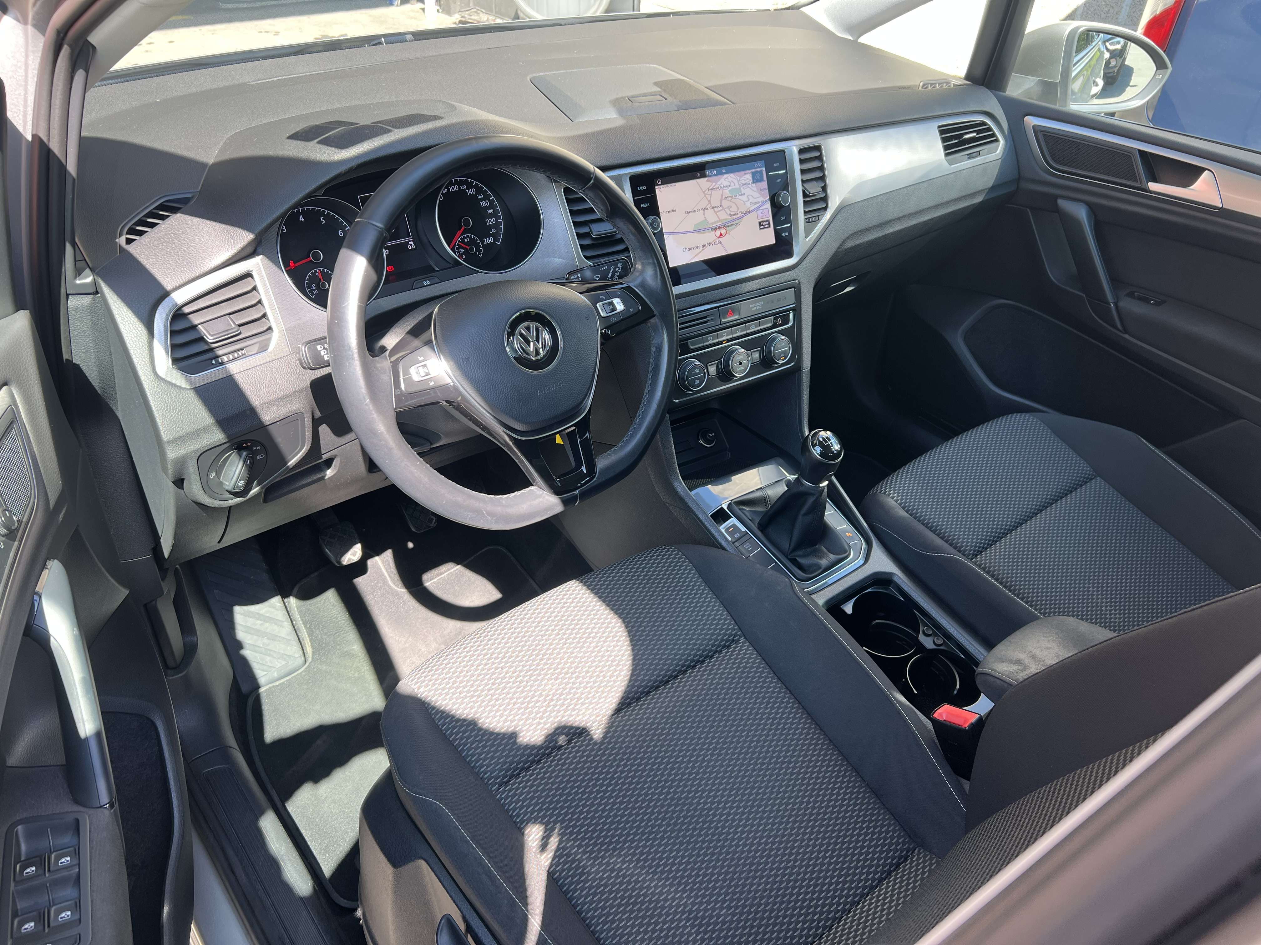 Volkswagen Golf Sportsvan 1.0i TSI BMT Comfortline + CAMÉRA + NAVI + CLIM