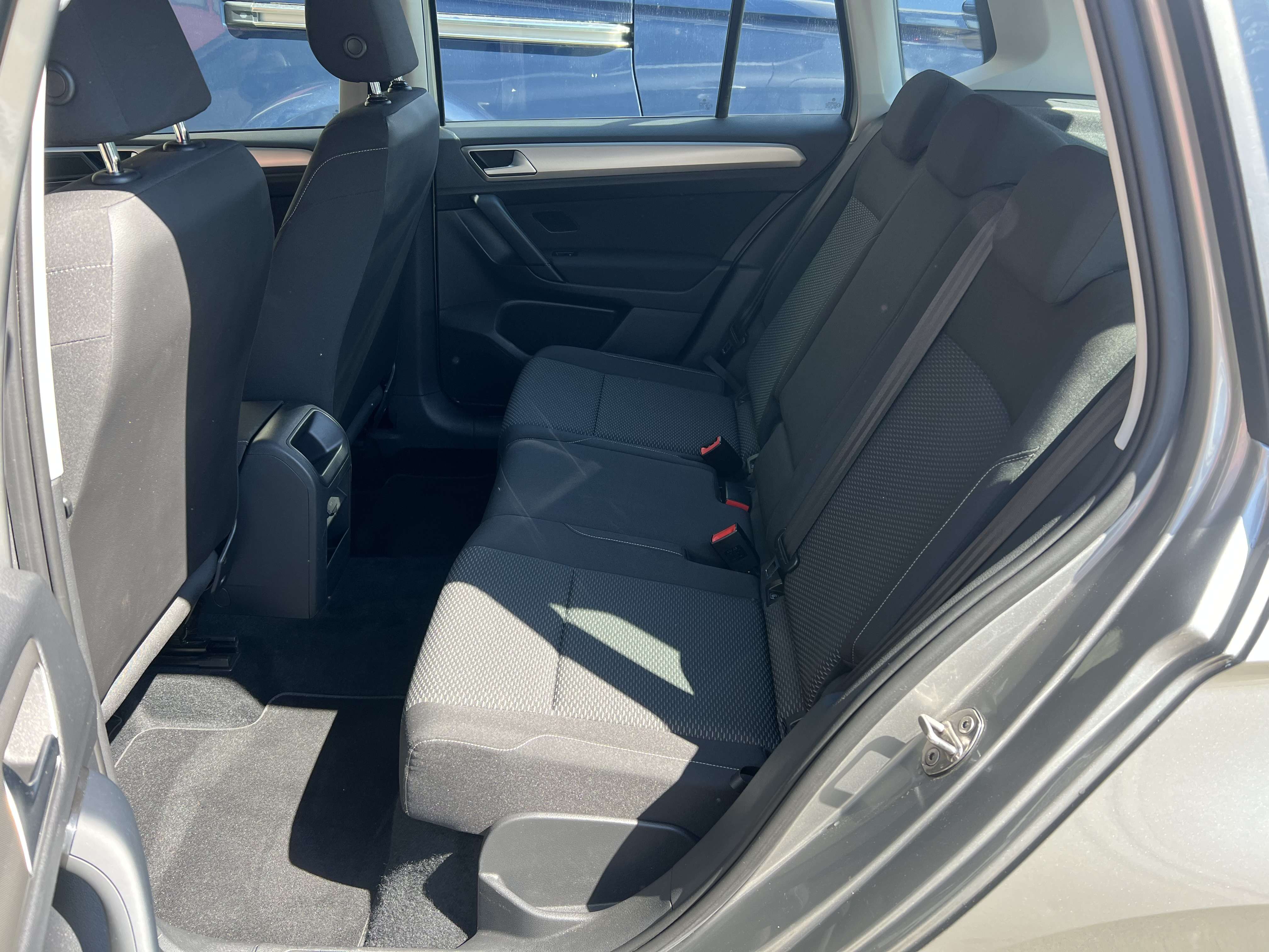 Volkswagen Golf Sportsvan 1.0i TSI BMT Comfortline + CAMÉRA + NAVI + CLIM