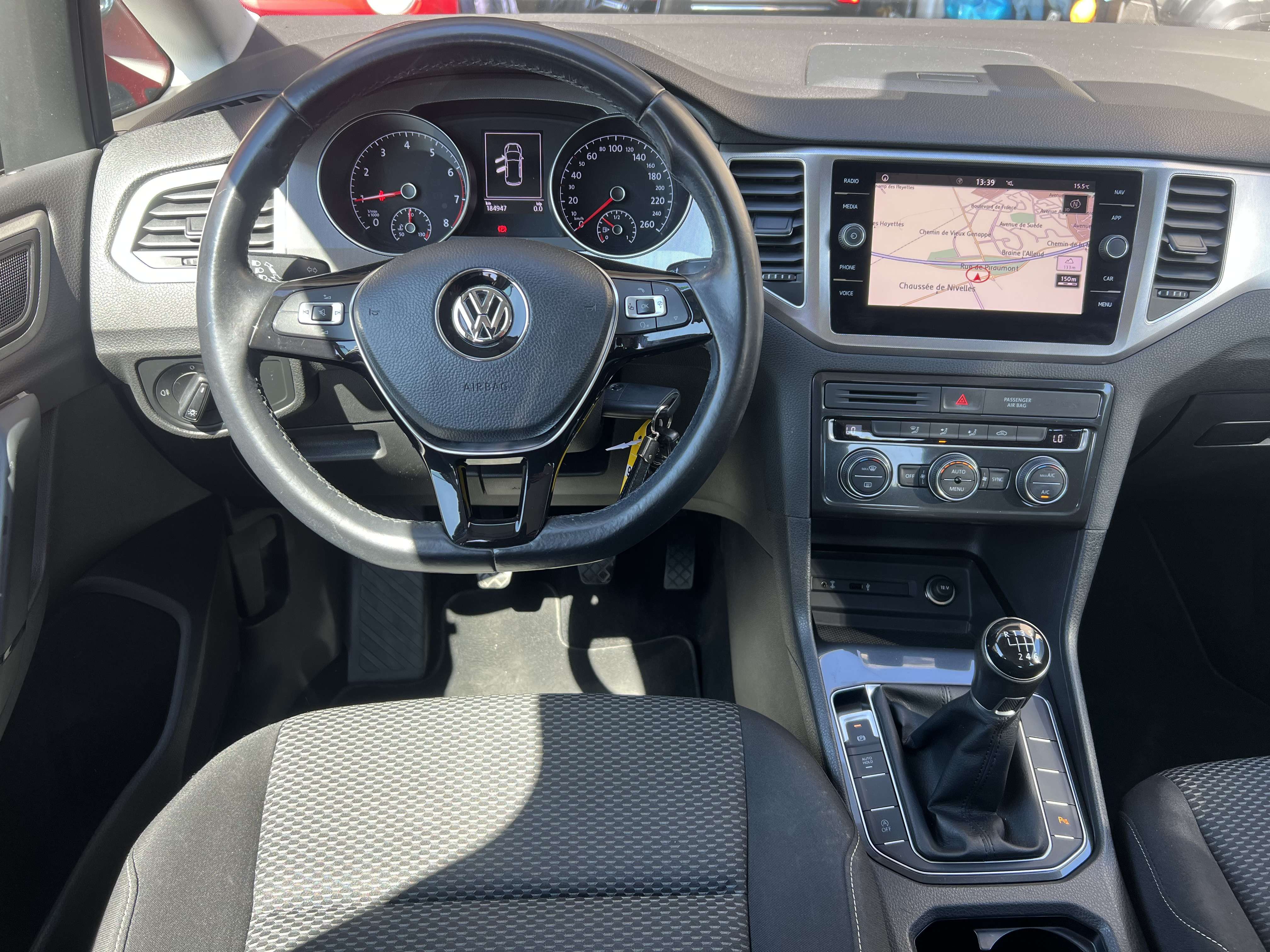 Volkswagen Golf Sportsvan 1.0i TSI BMT Comfortline + CAMÉRA + NAVI + CLIM