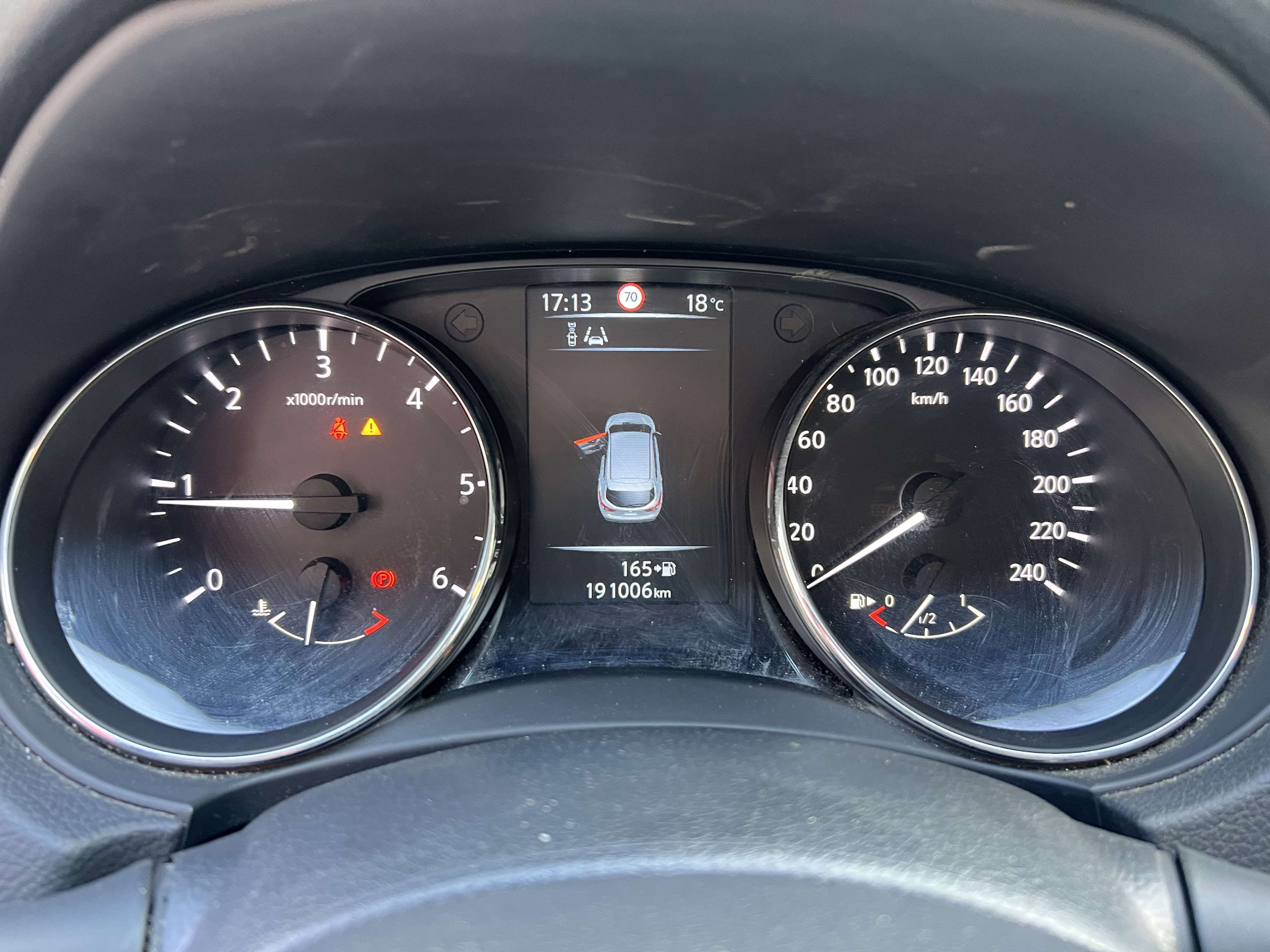 Nissan Qashqai 1.6 dCi 2WD Acenta (6.570 € HTVA) CAMÉRA + NAVI