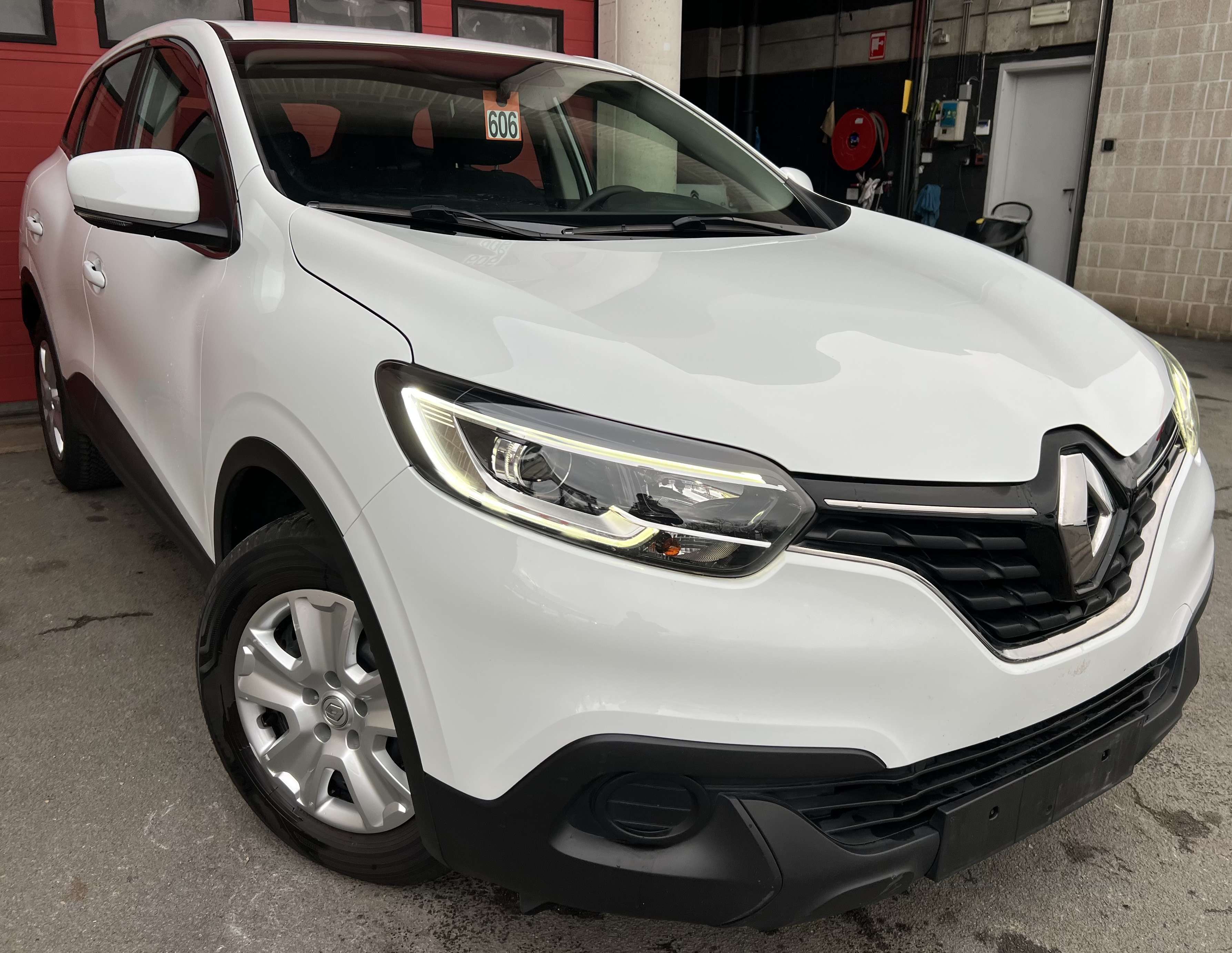 Renault Kadjar 1.2 TCe Zen + CLIM + CAR-PASS